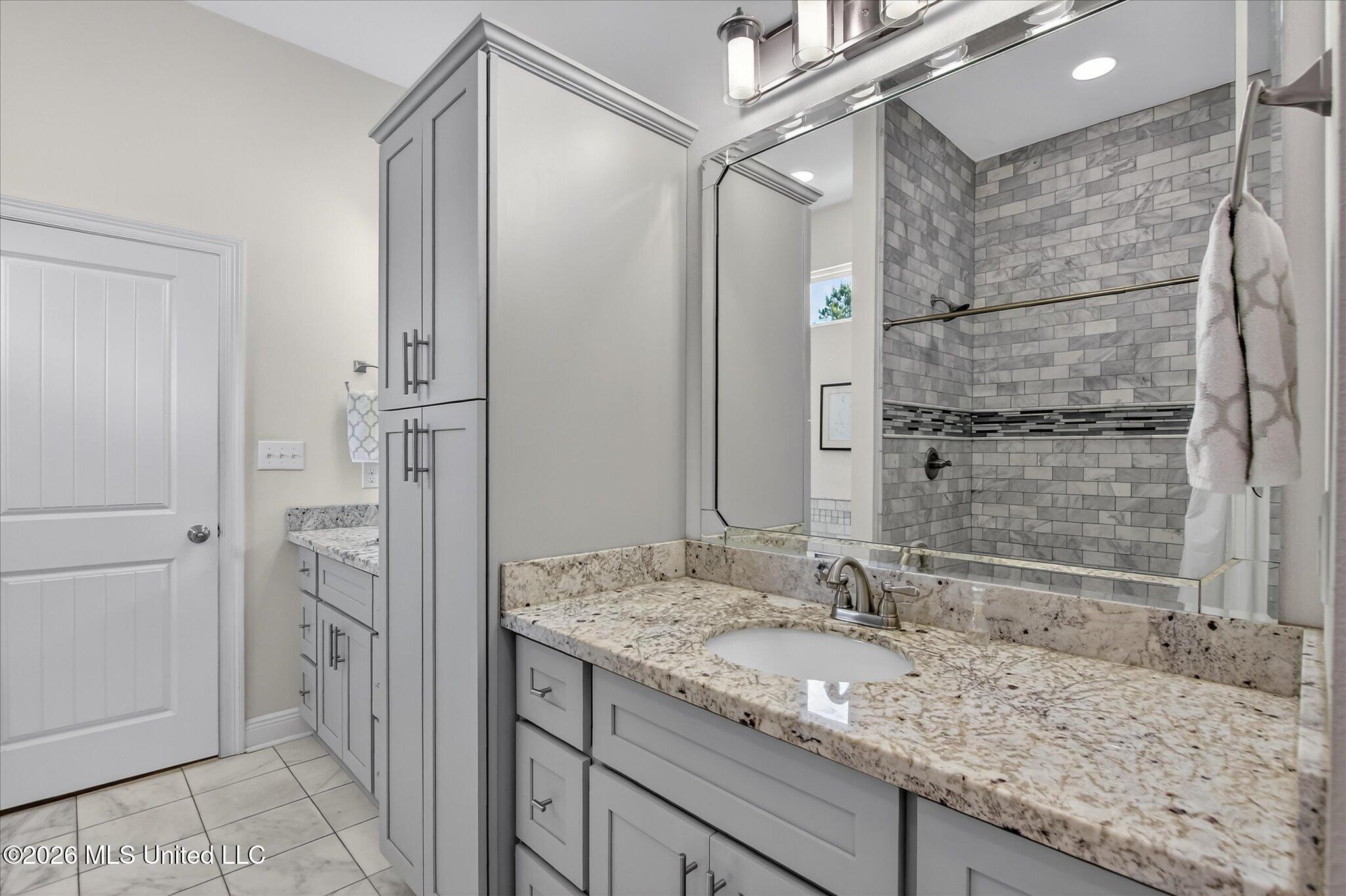 215 White Harbor Road Property Photo 19