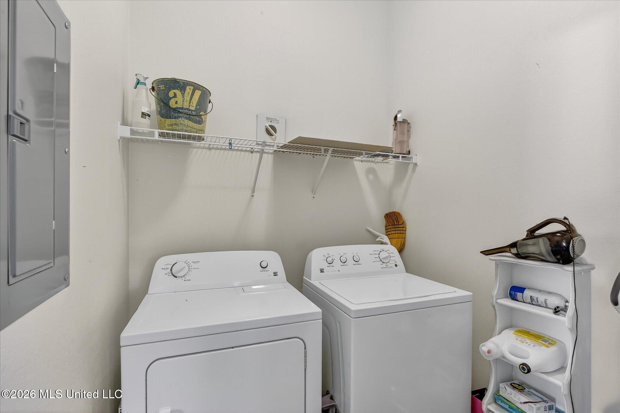 215 White Harbor Road Property Photo 25