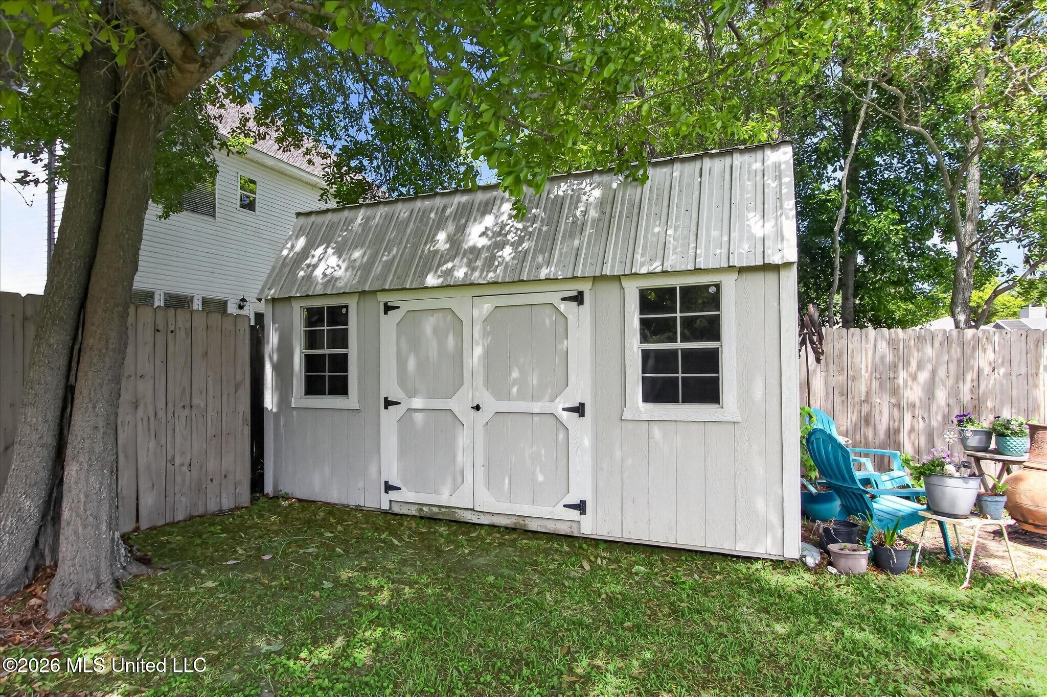 215 White Harbor Road Property Photo 30