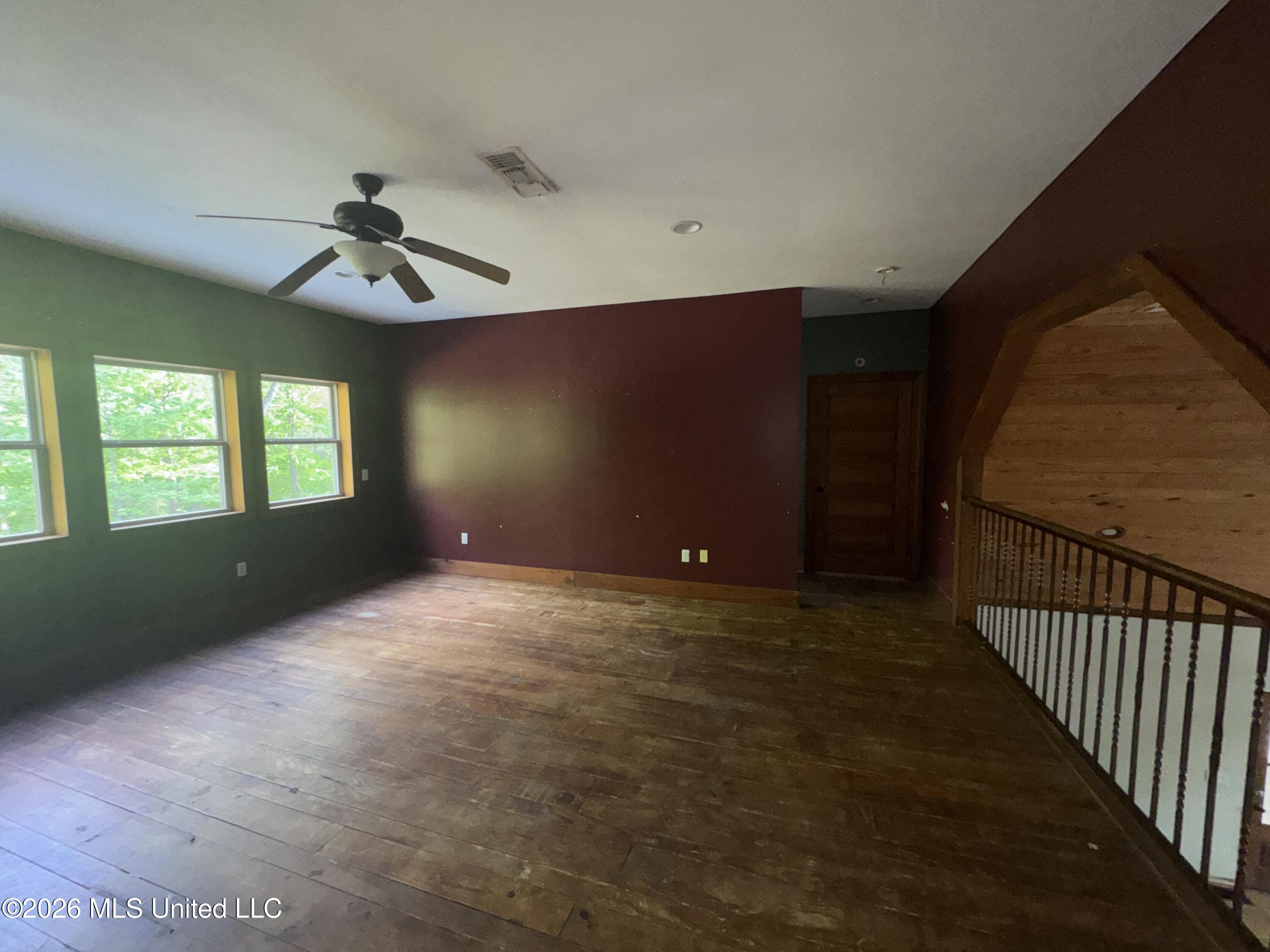 134 Seldom Seen Cove Property Photo 23