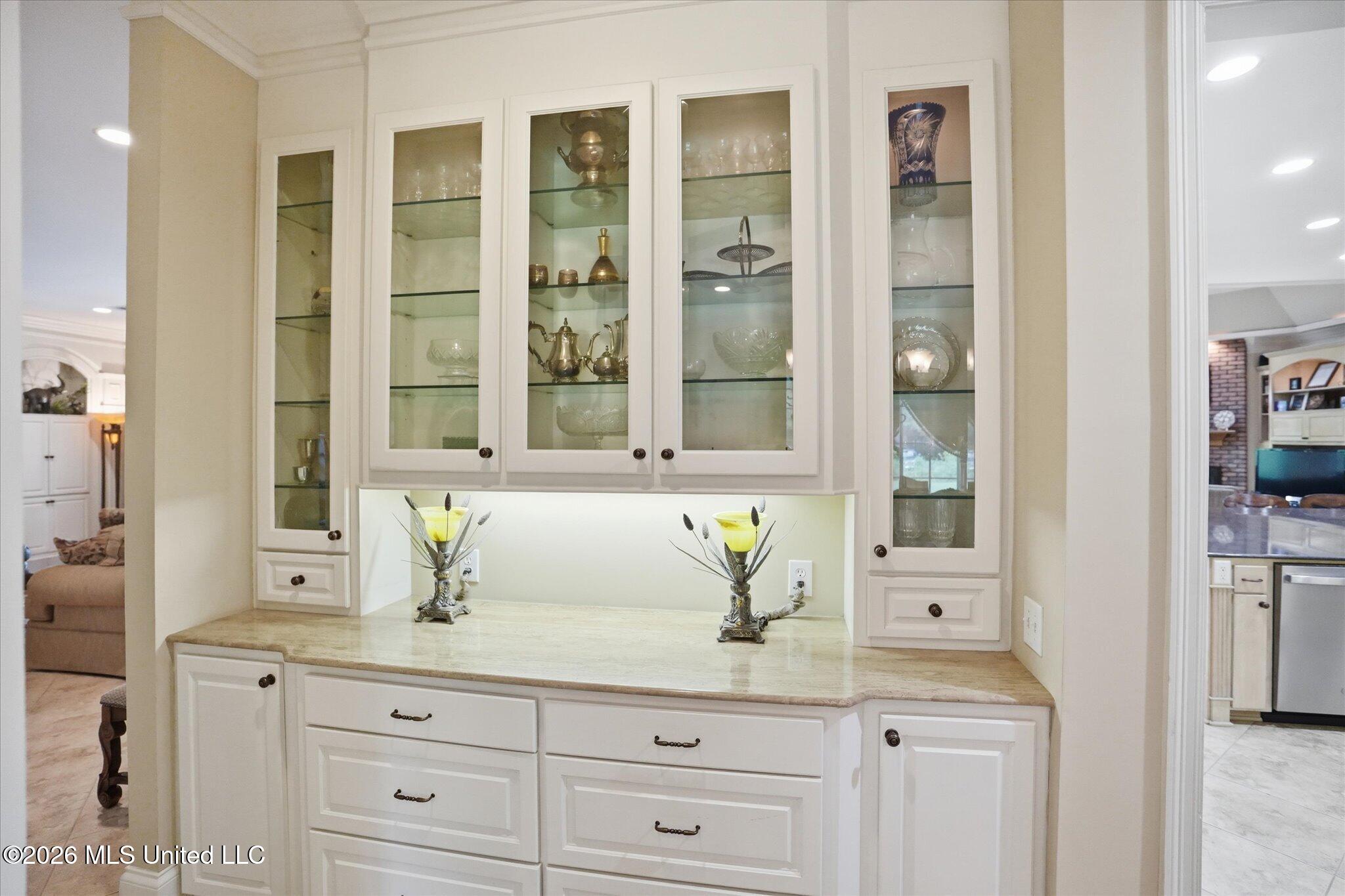 136 Swan Sea Lane Property Photo 10