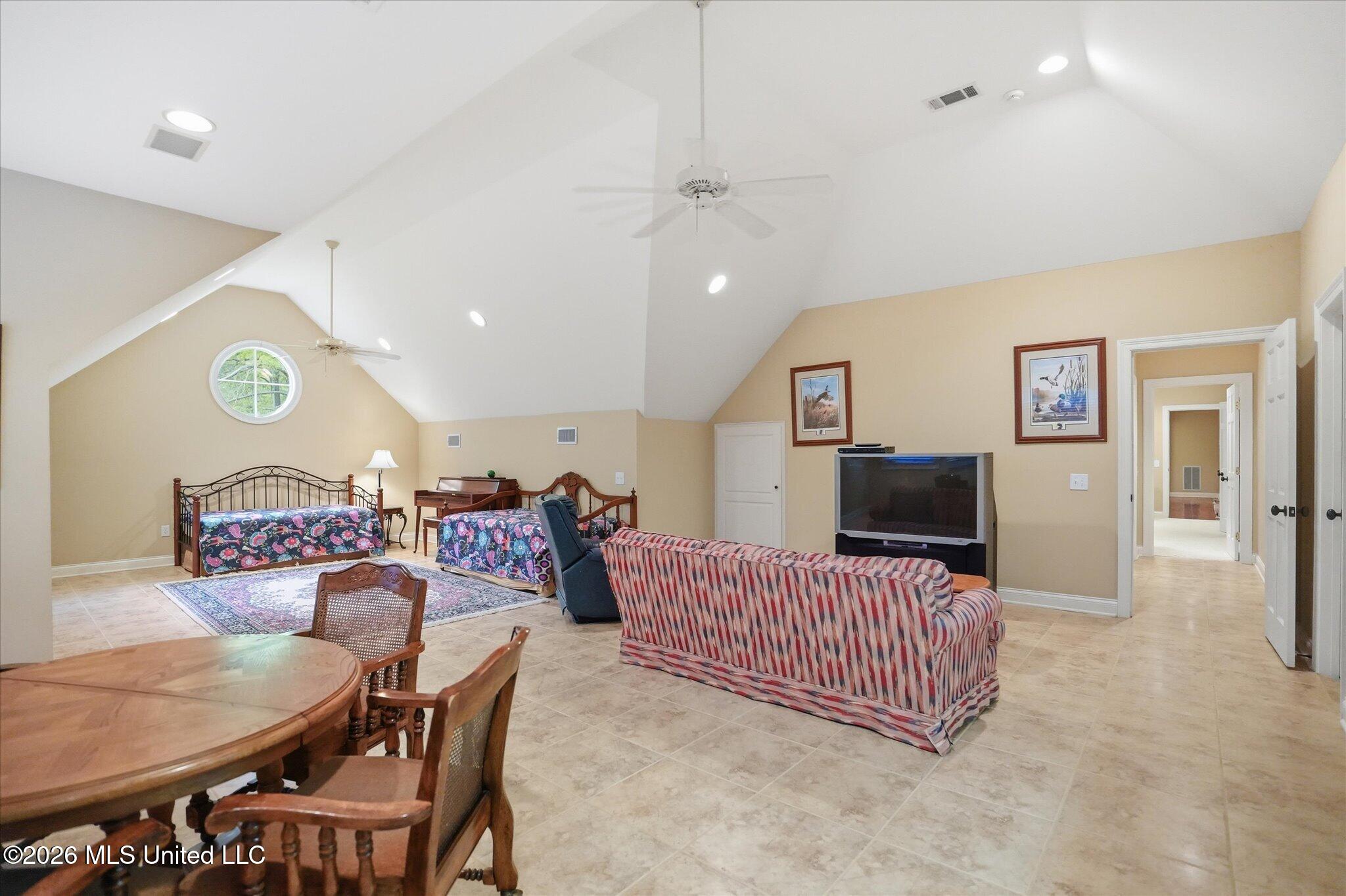136 Swan Sea Lane Property Photo 63