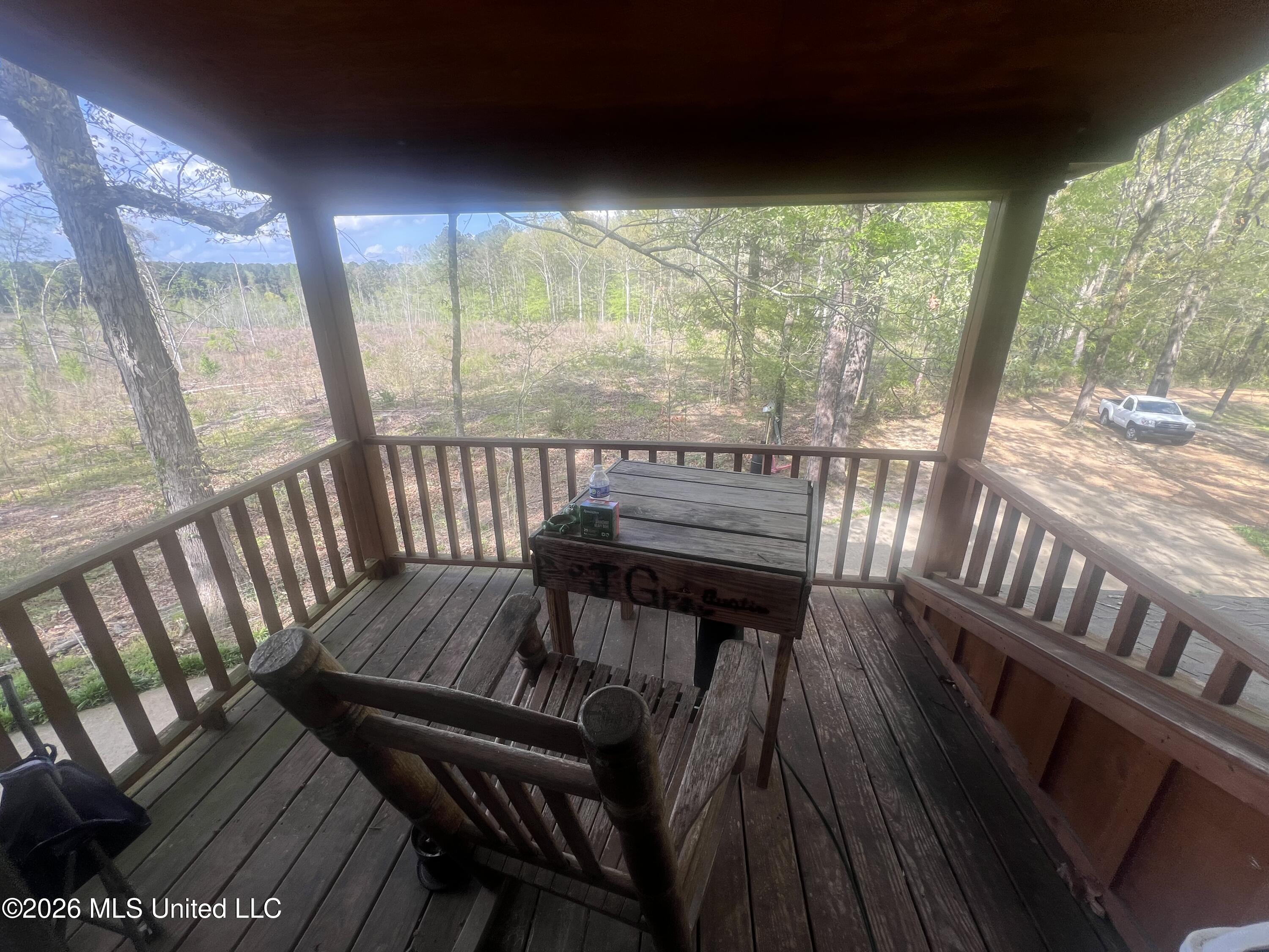 251 Copperhead Road Property Photo 14