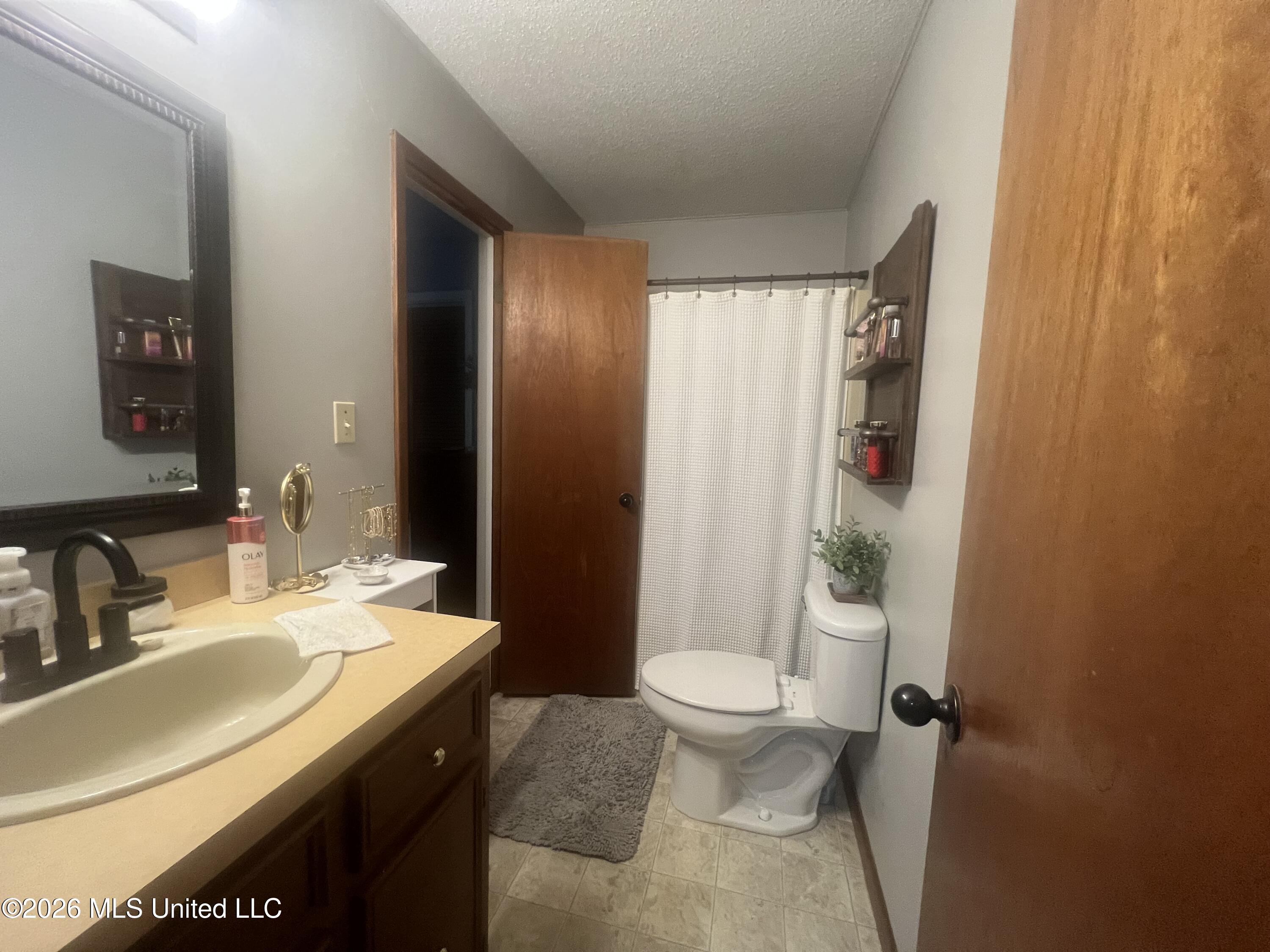 251 Copperhead Road Property Photo 23