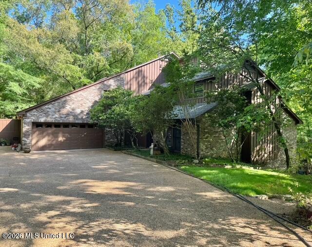 197 Skyline Drive Property Photo 1