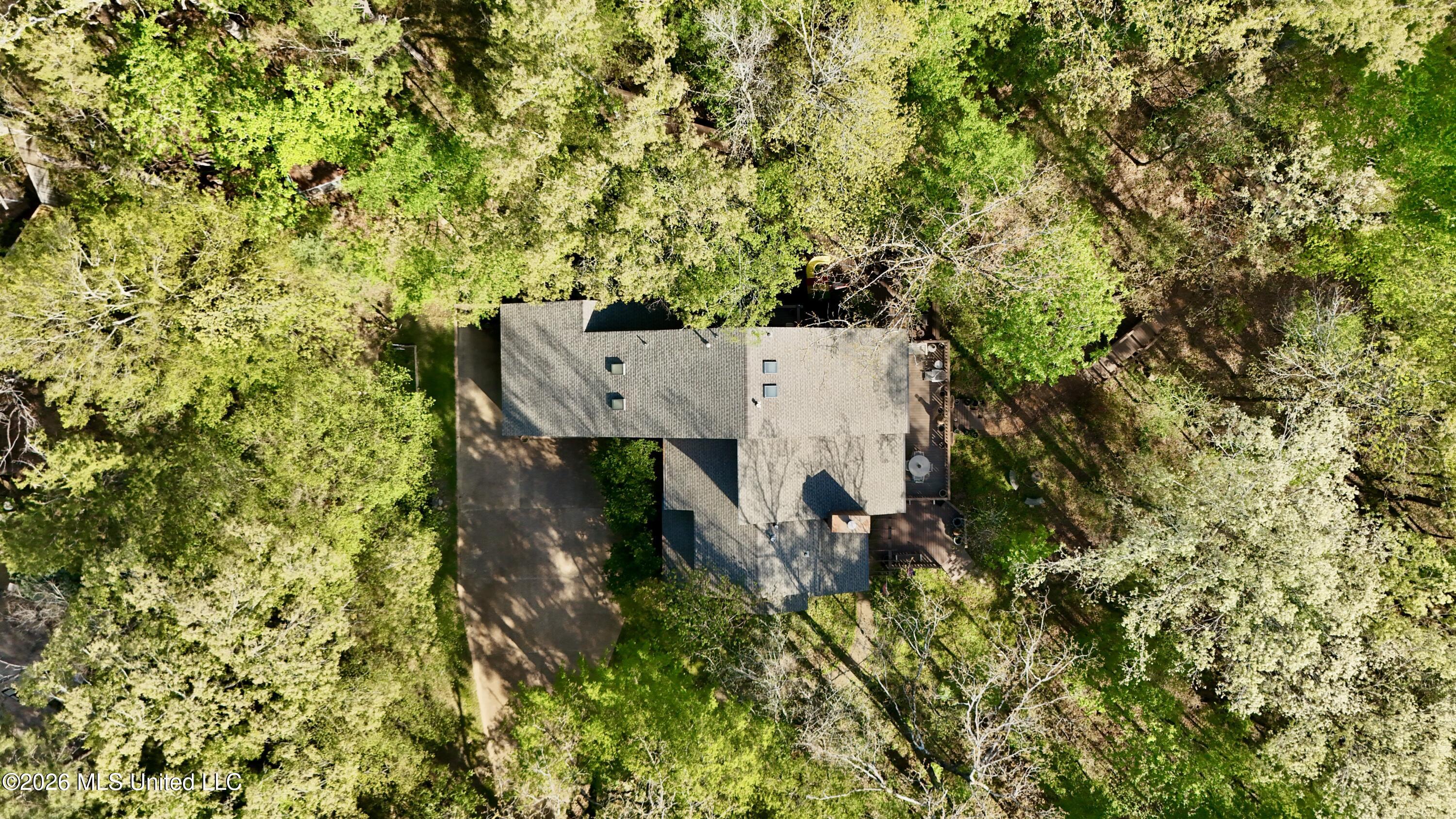 197 Skyline Drive Property Photo 3