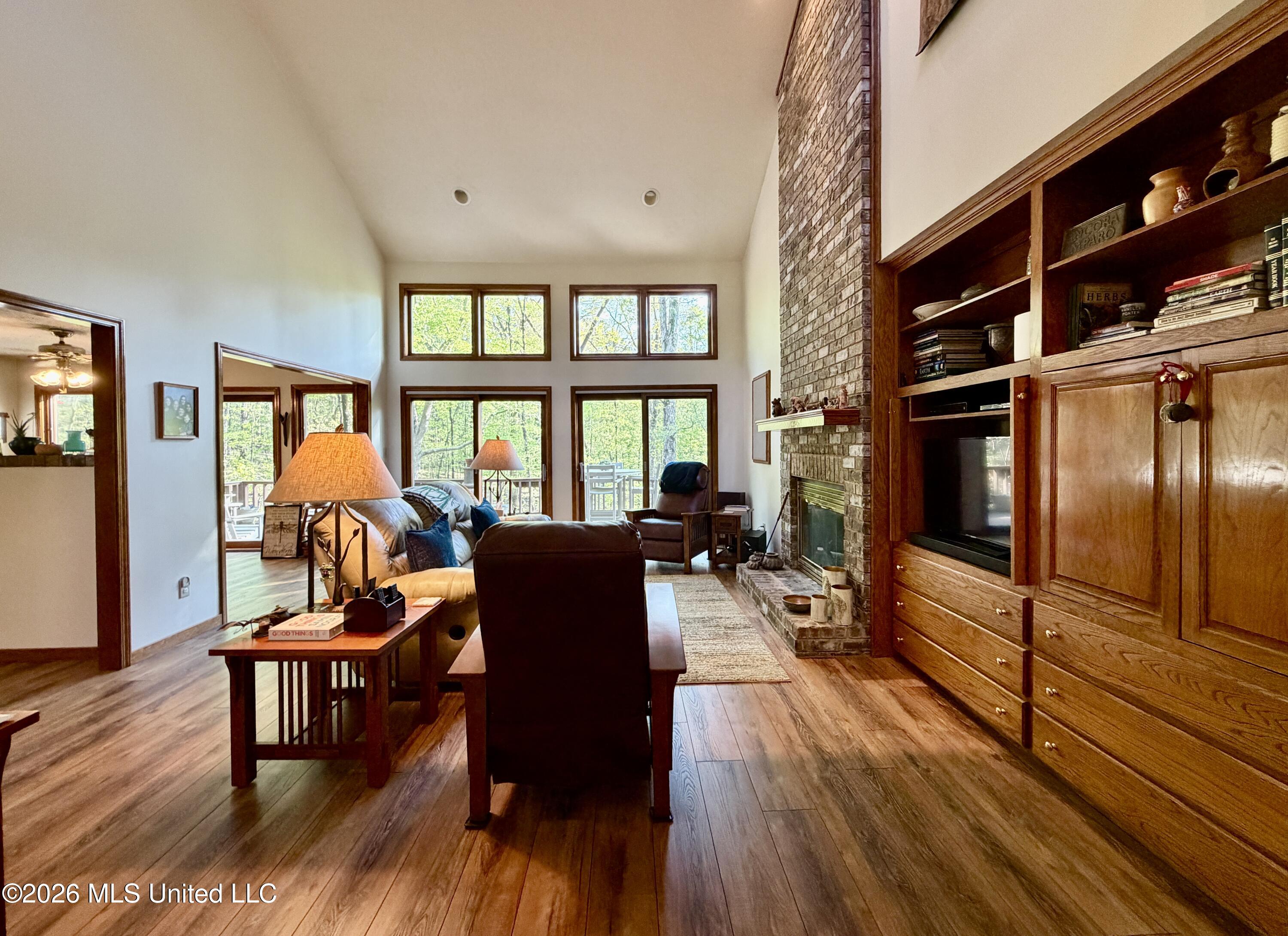 197 Skyline Drive Property Photo 39