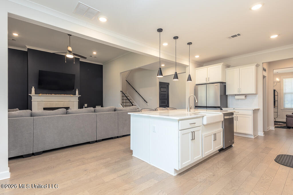467 Ruskin Loop Property Photo 13