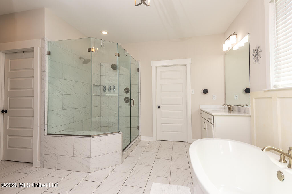 467 Ruskin Loop Property Photo 18