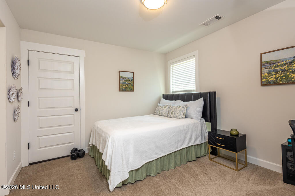 467 Ruskin Loop Property Photo 23