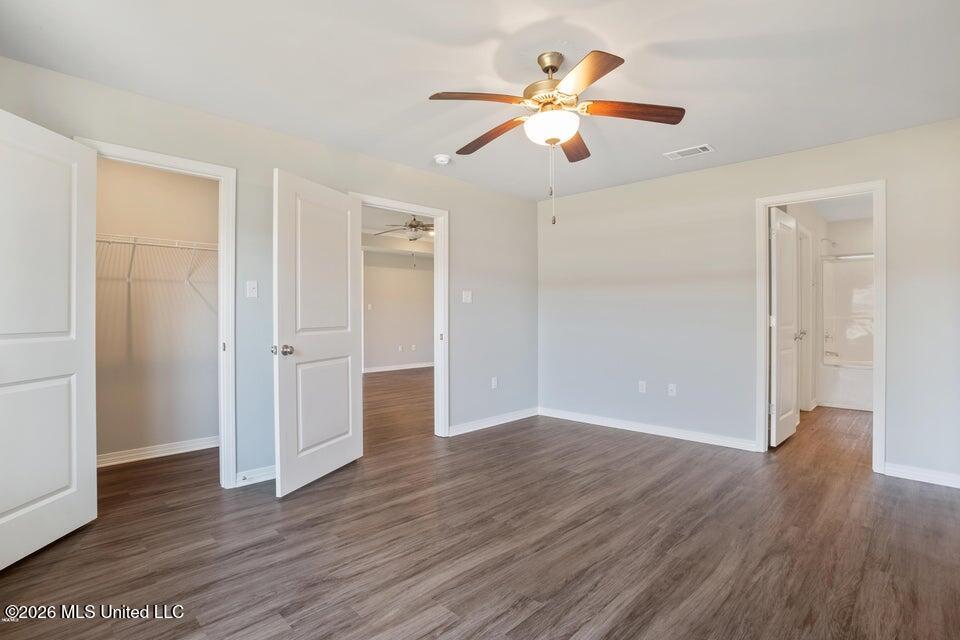 629 Oak Street Property Photo 8