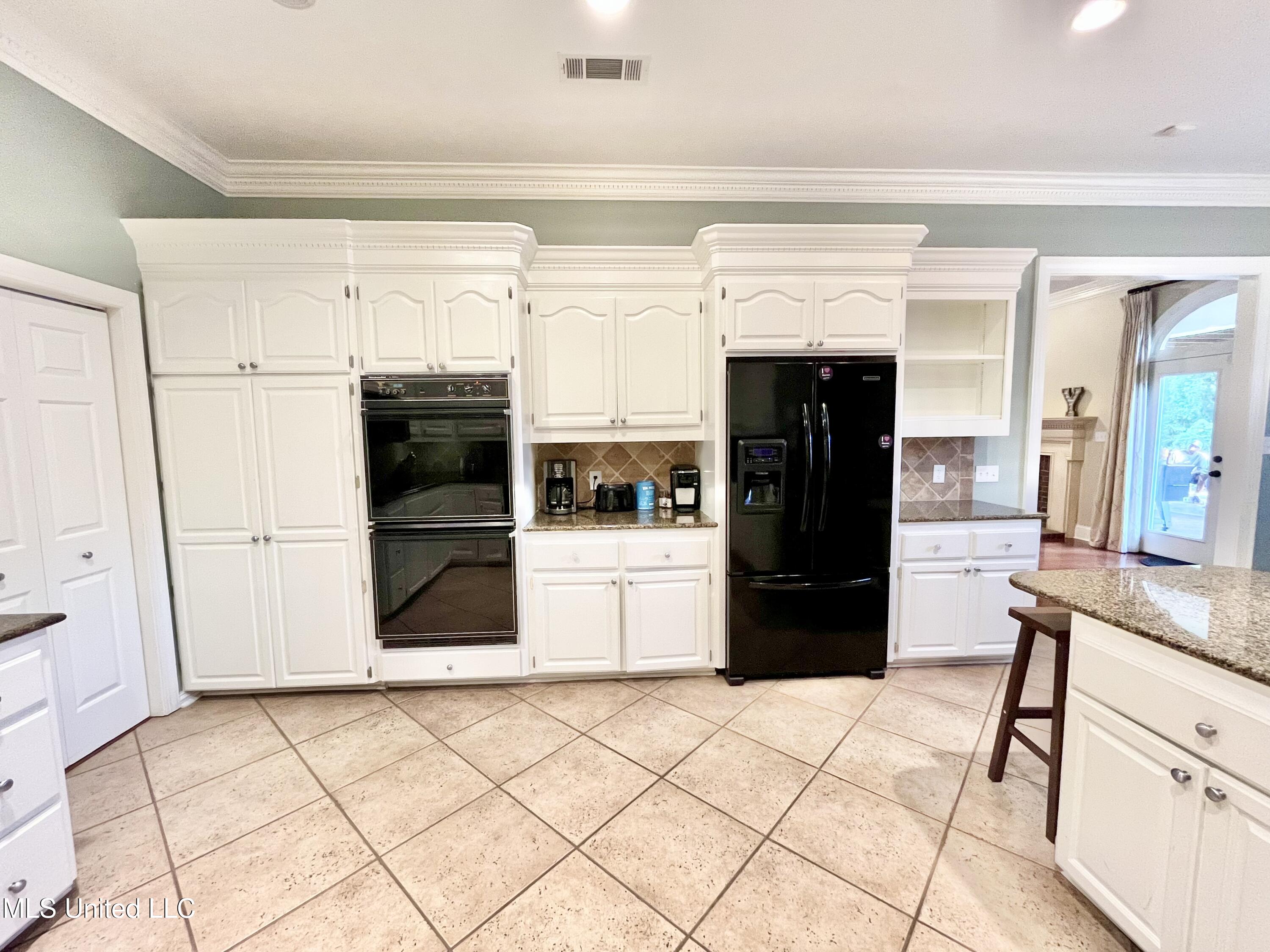 13 Canebrake Drive Property Photo 15
