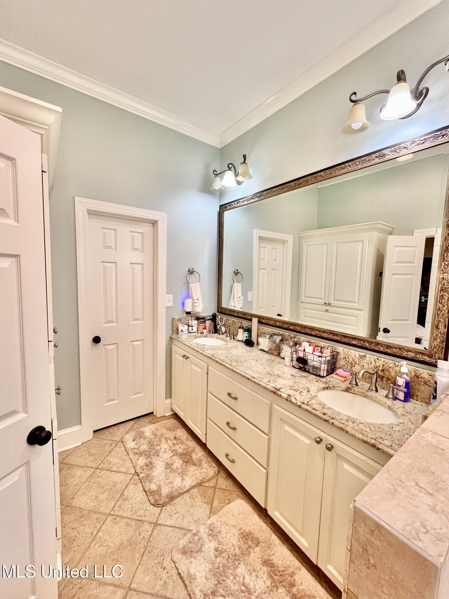 13 Canebrake Drive Property Photo 25