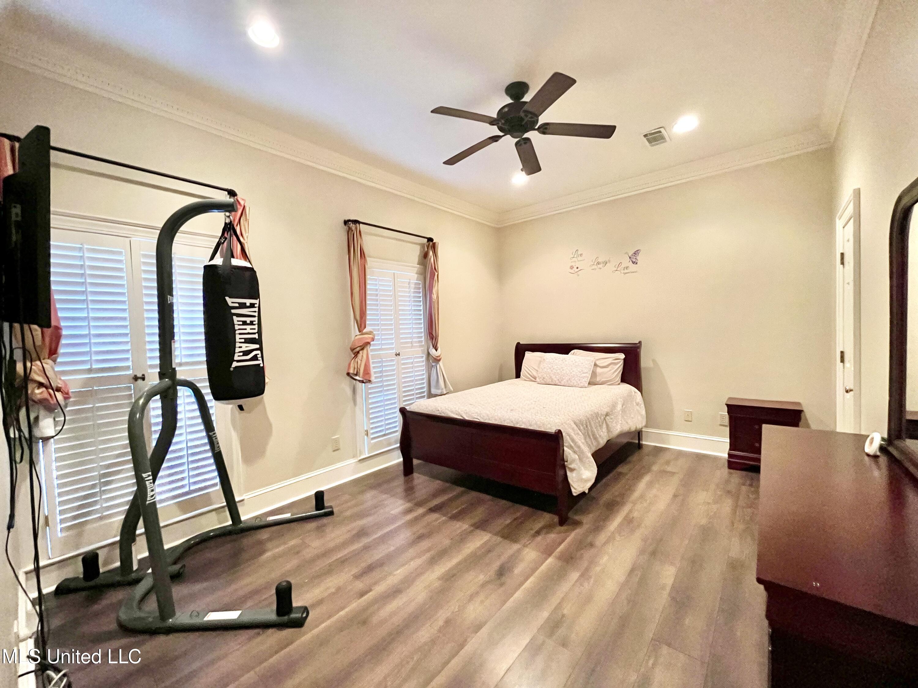 13 Canebrake Drive Property Photo 32