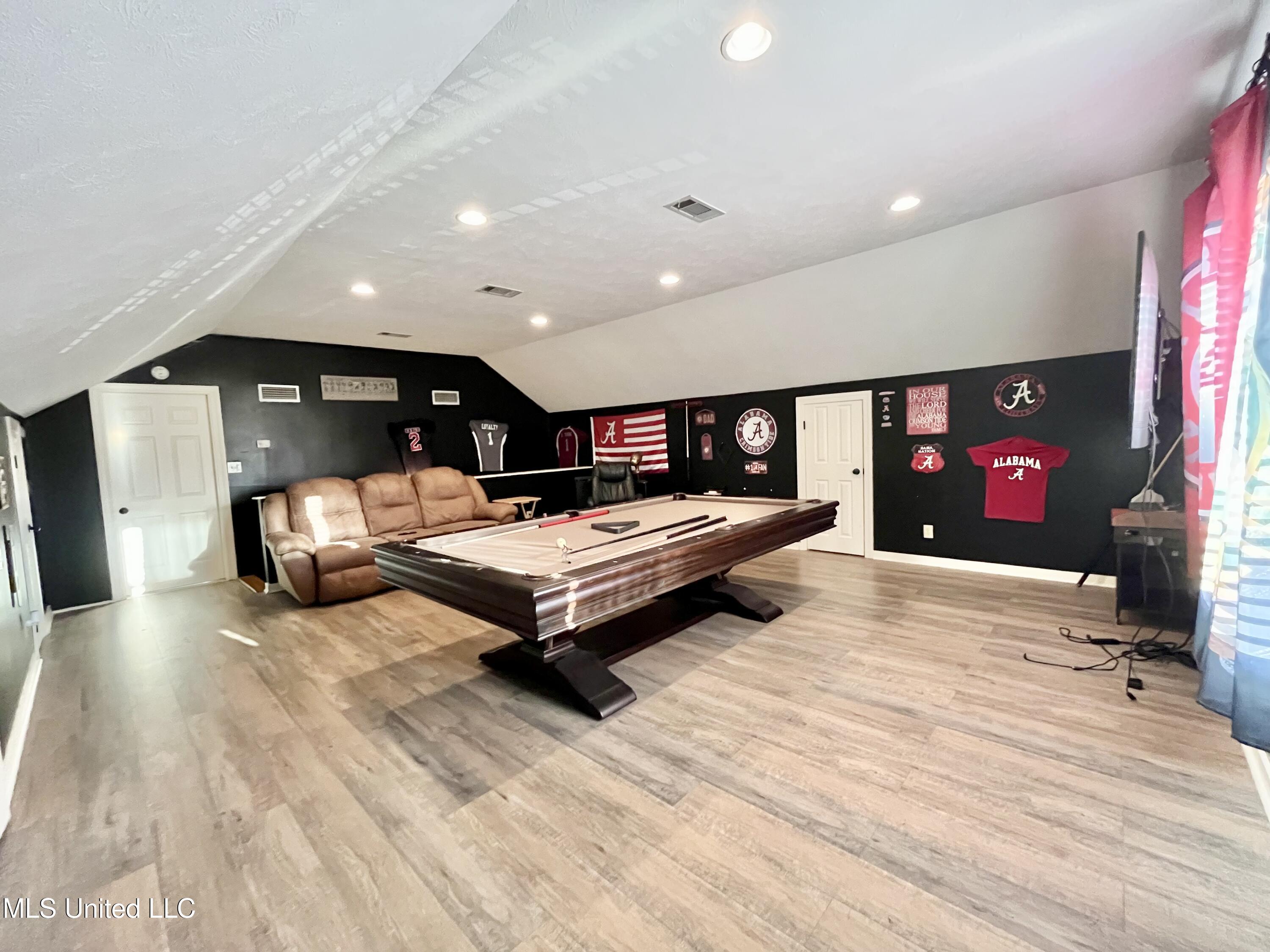 13 Canebrake Drive Property Photo 35