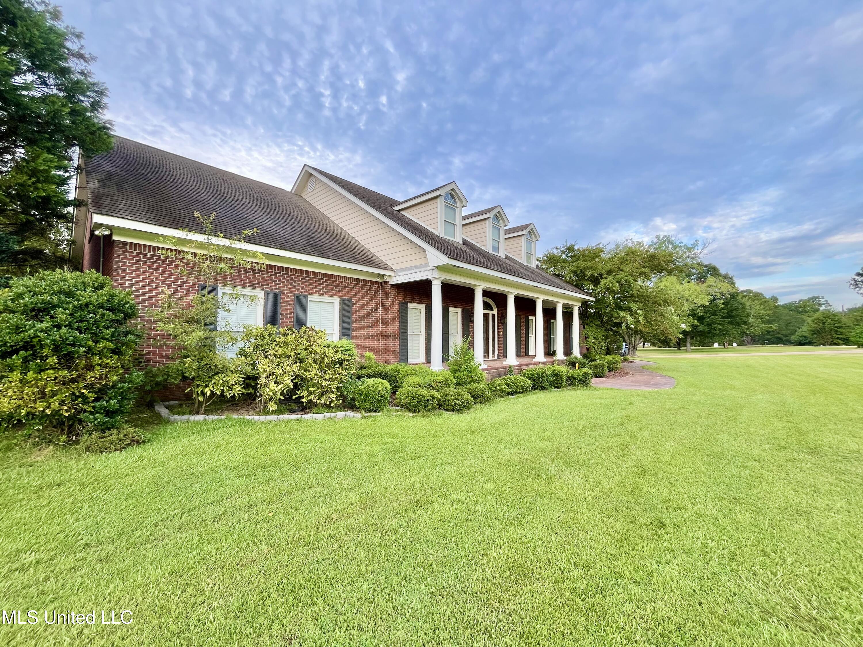 13 Canebrake Drive Property Photo 40