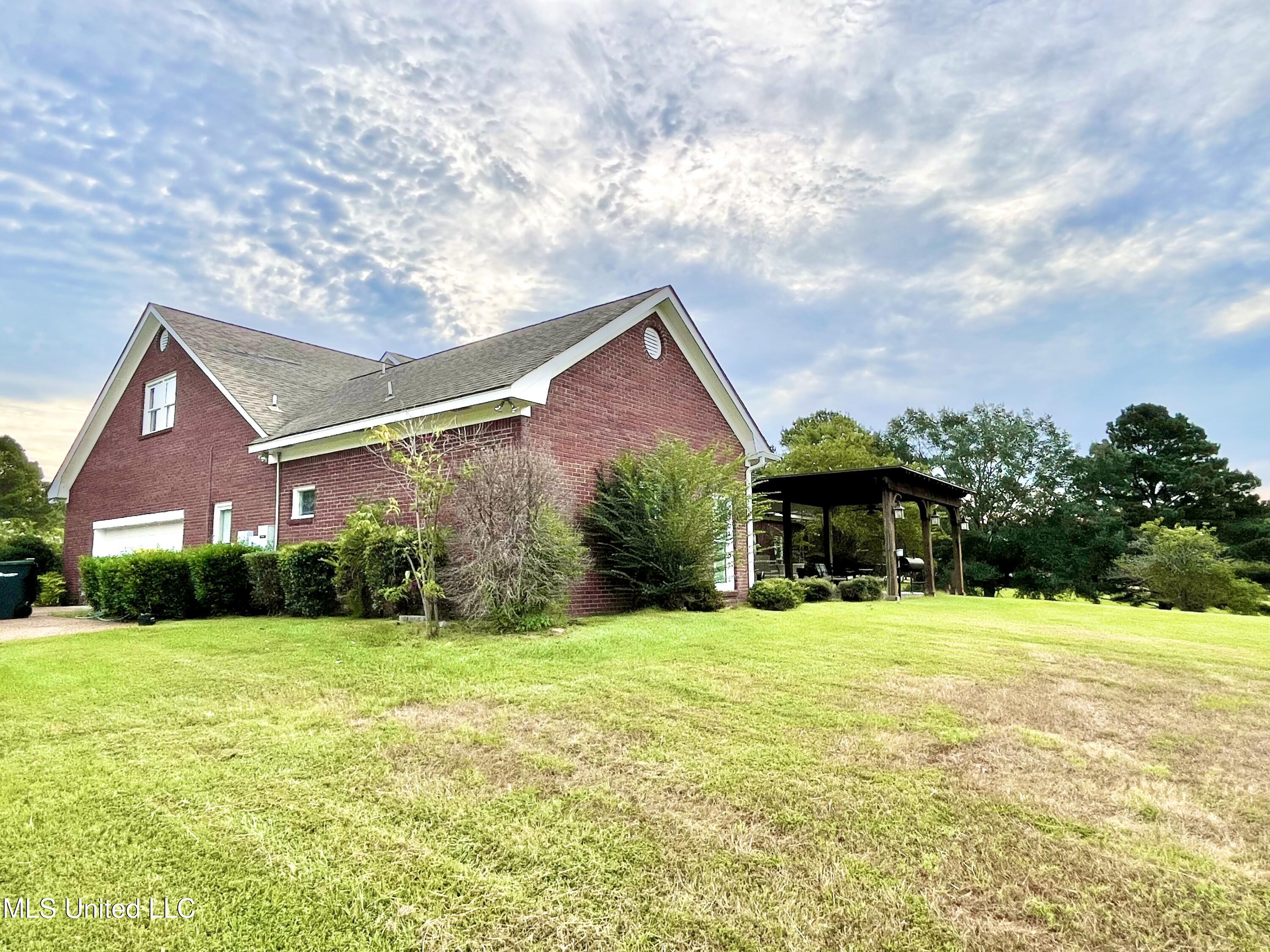 13 Canebrake Drive Property Photo 49