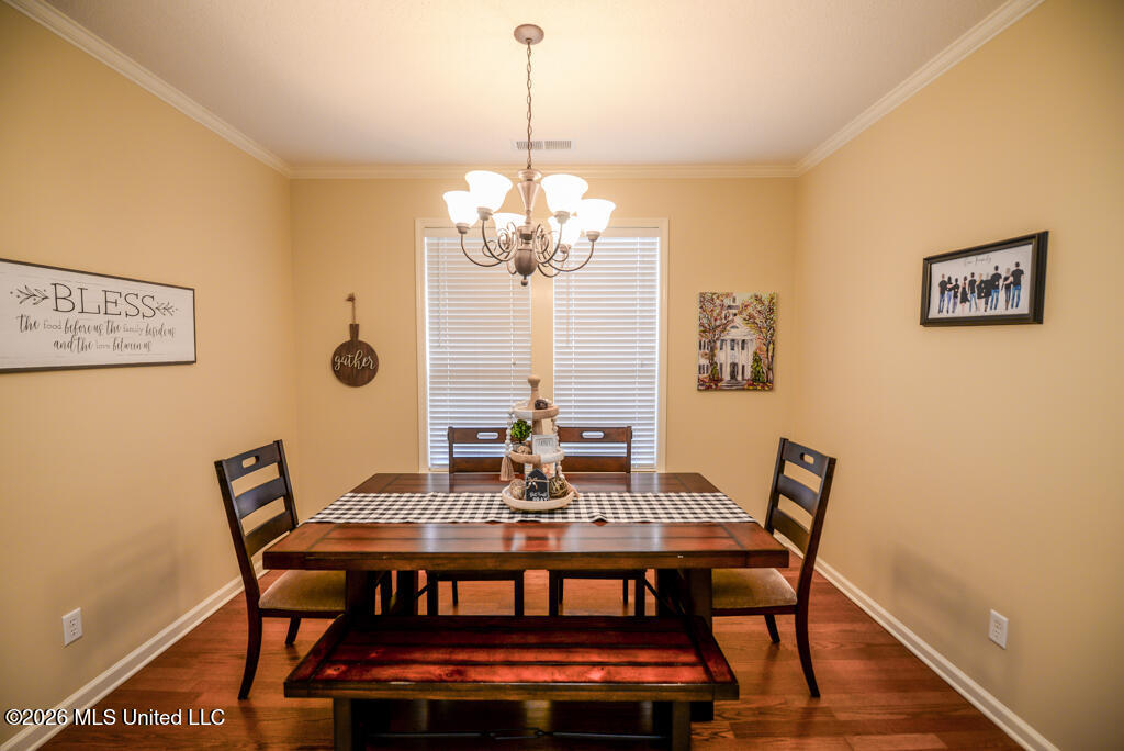 4528 Stone Cross Drive Property Photo 10