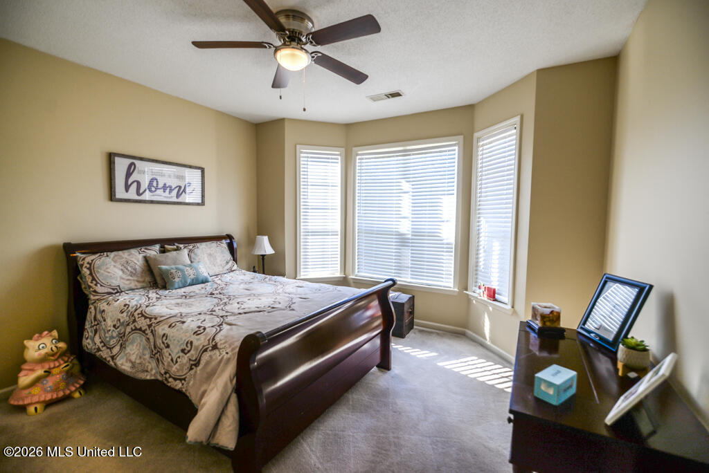 4528 Stone Cross Drive Property Photo 17
