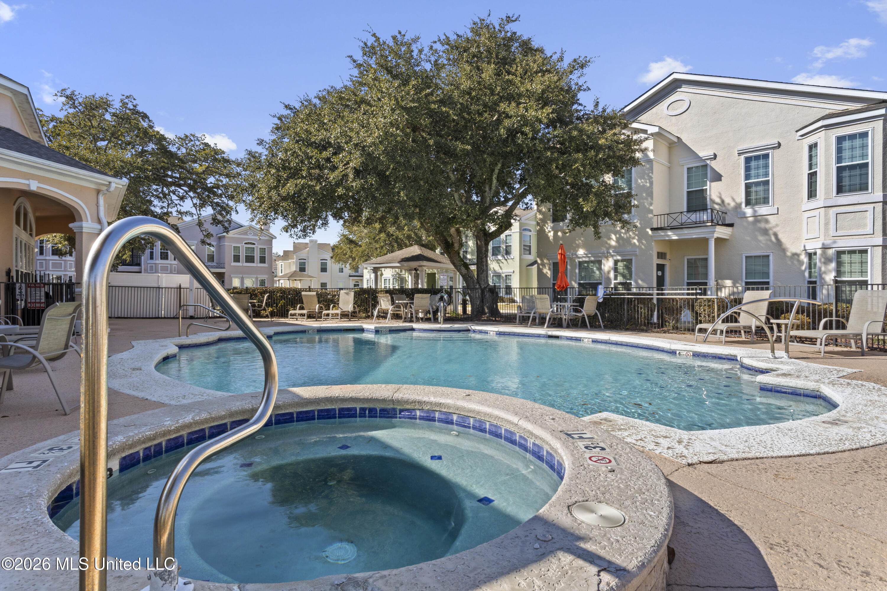 2252 Beach Drive Property Photo 23