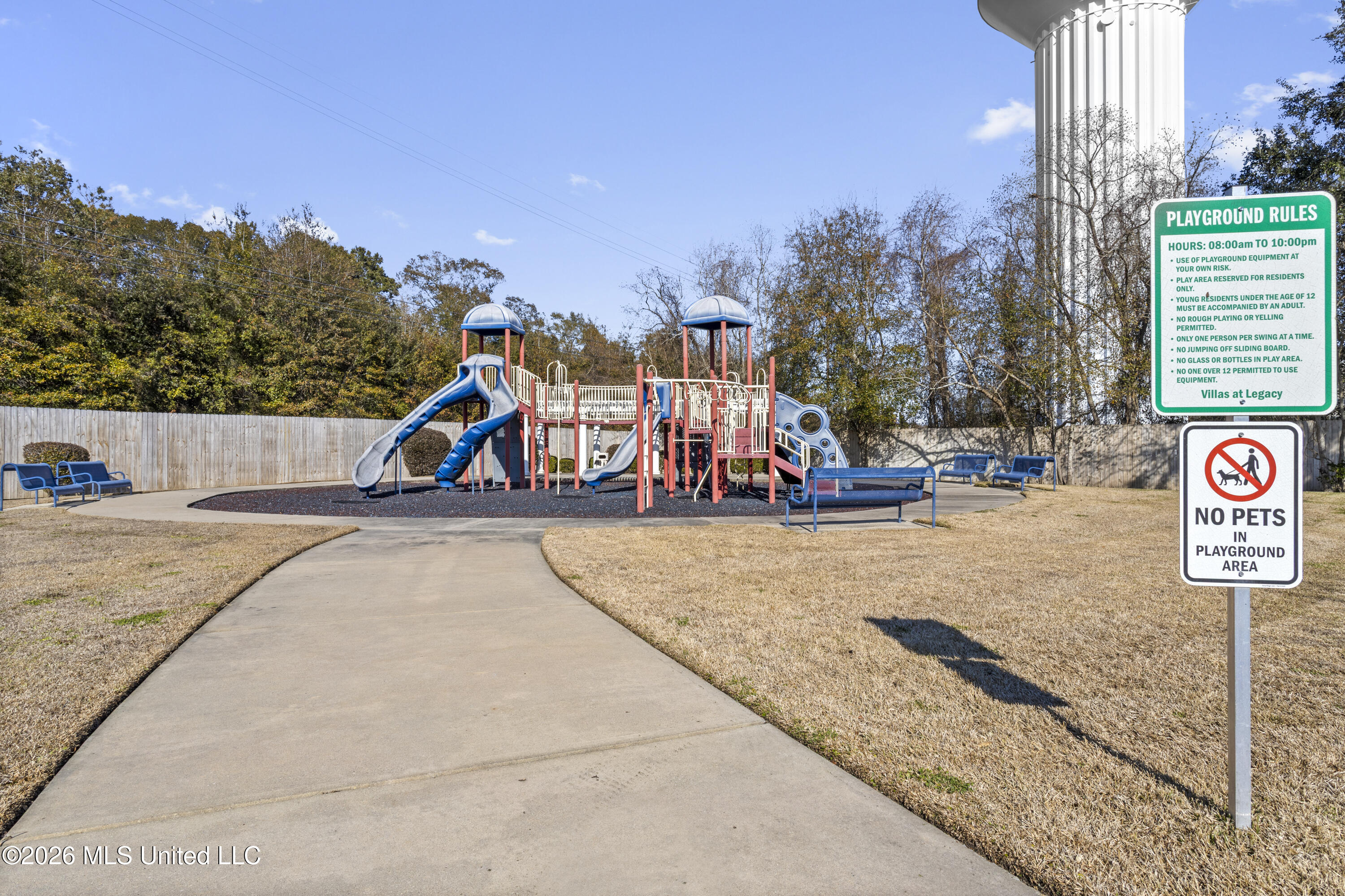 2252 Beach Drive Property Photo 26