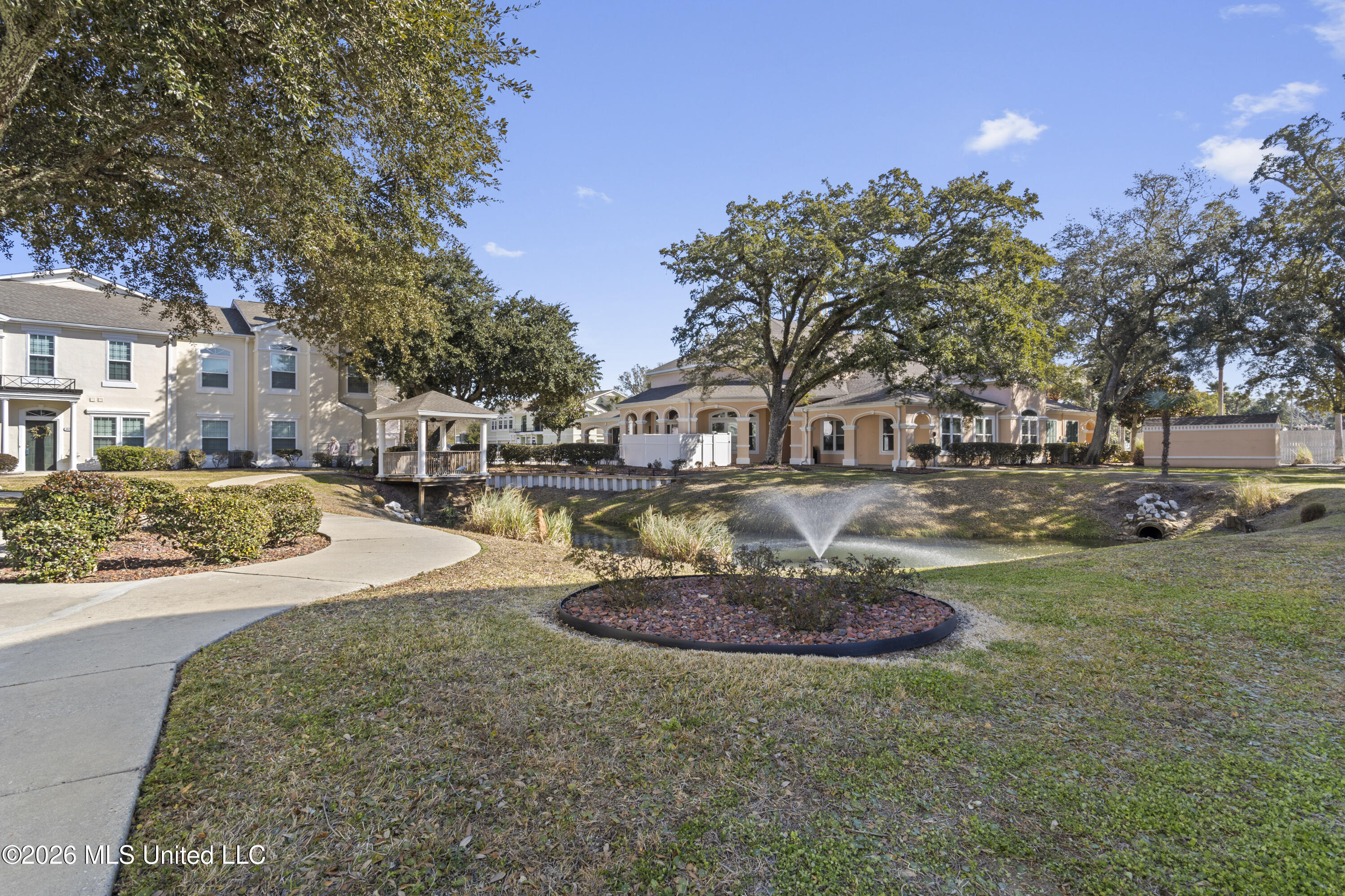 2252 Beach Drive Property Photo 31