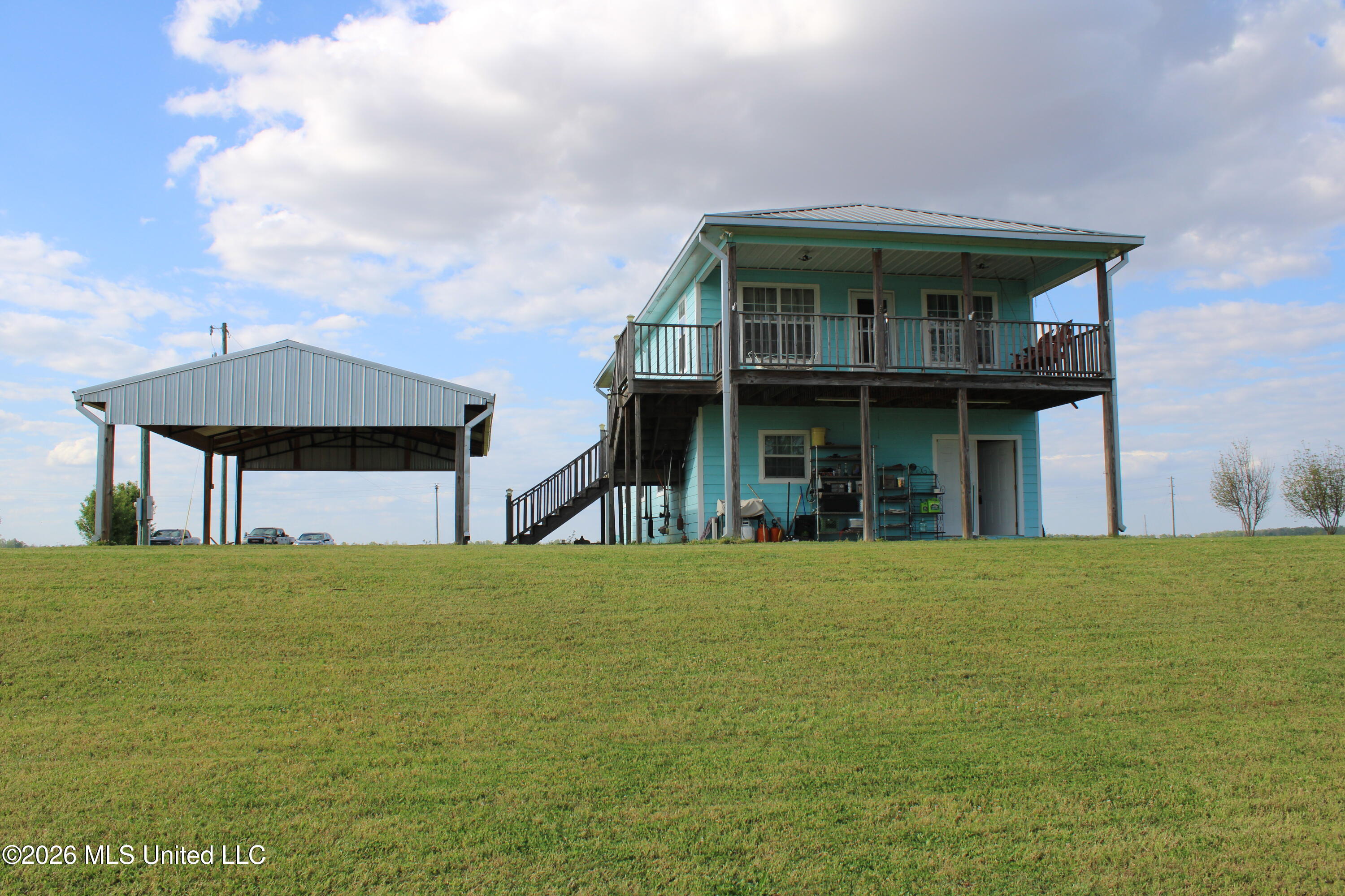 219 Bungalow Lane Property Photo 1