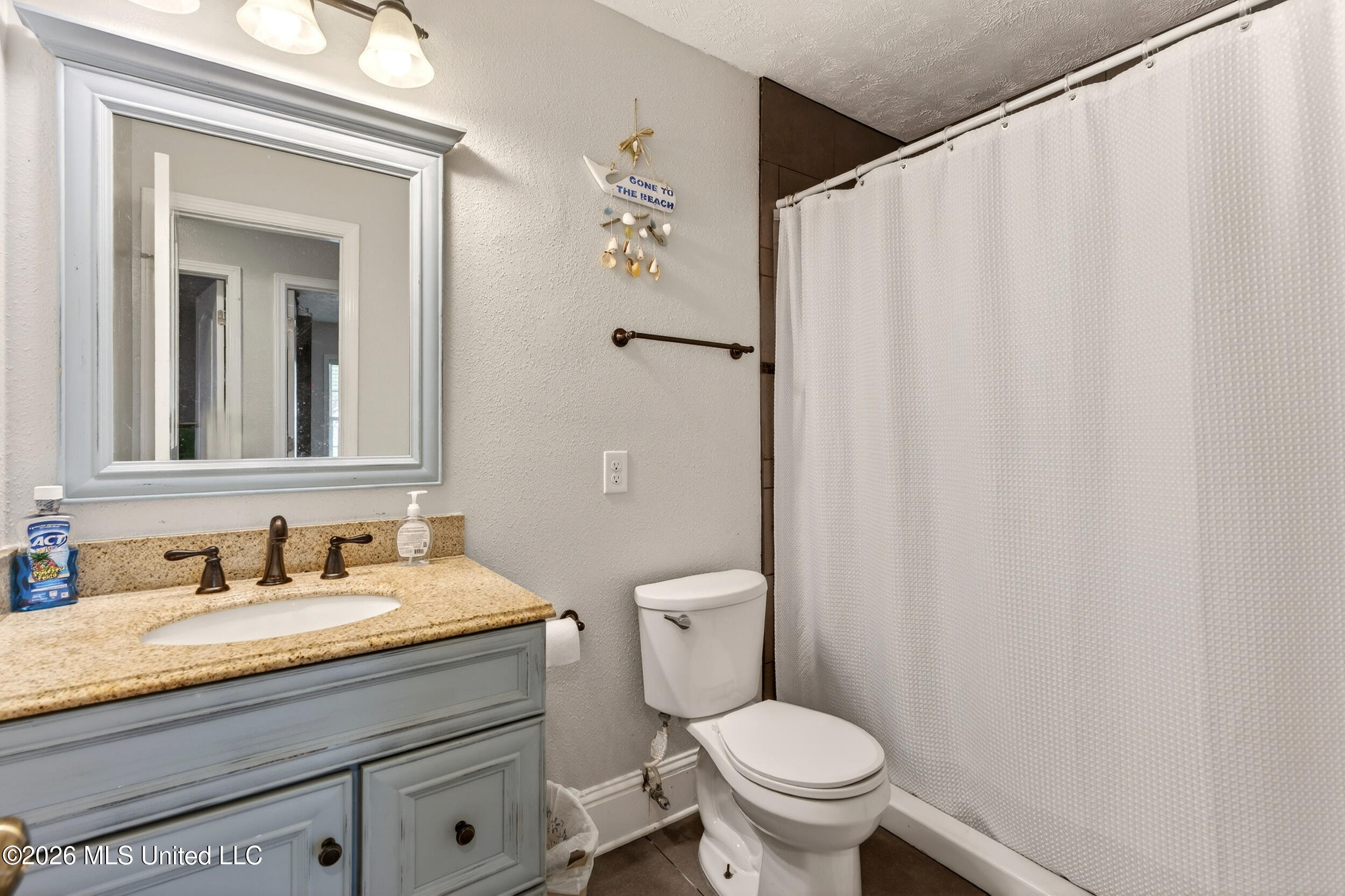 430 Gladstone Street Property Photo 20