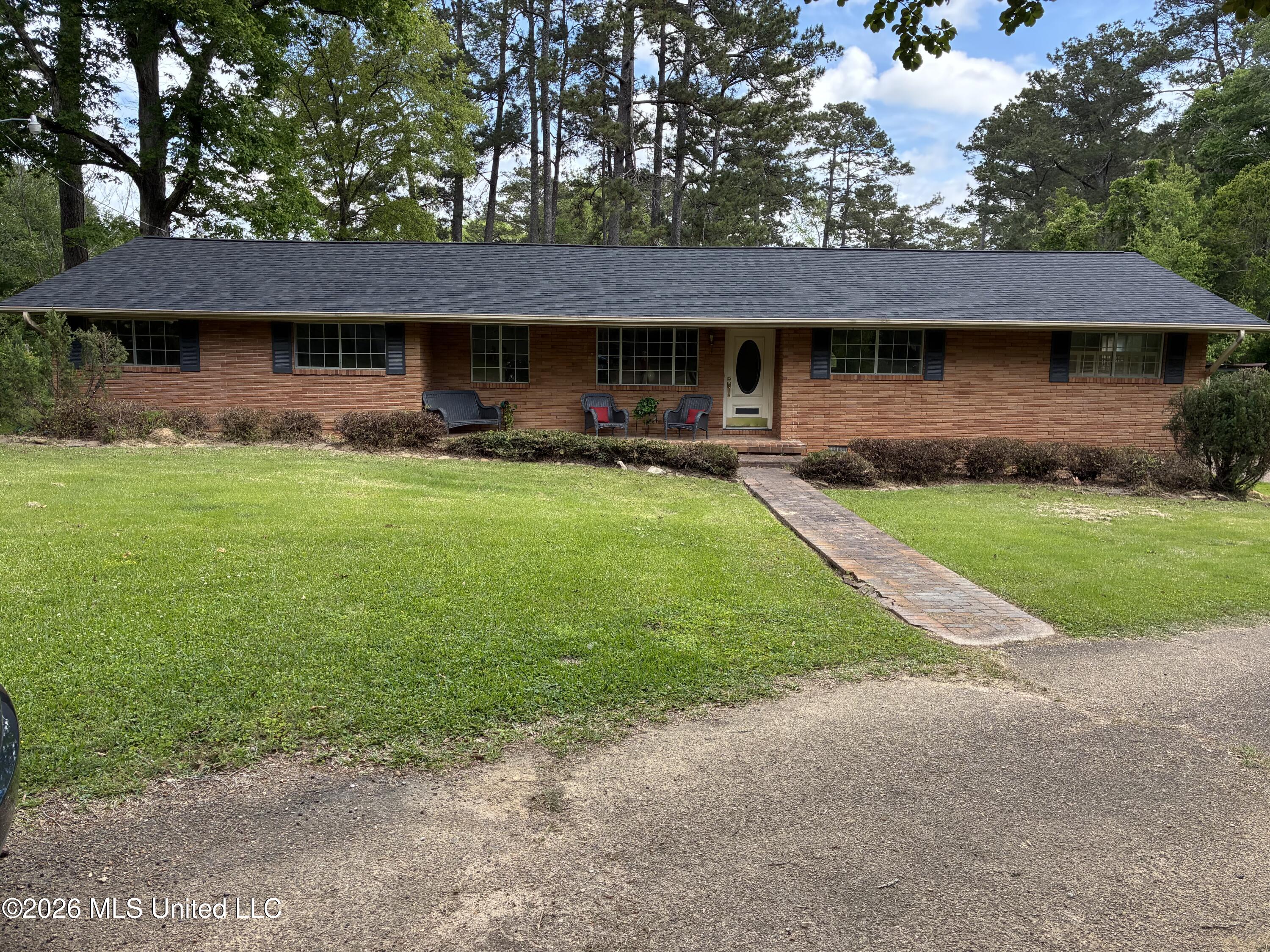 110 Melanie Lane Property Photo 1
