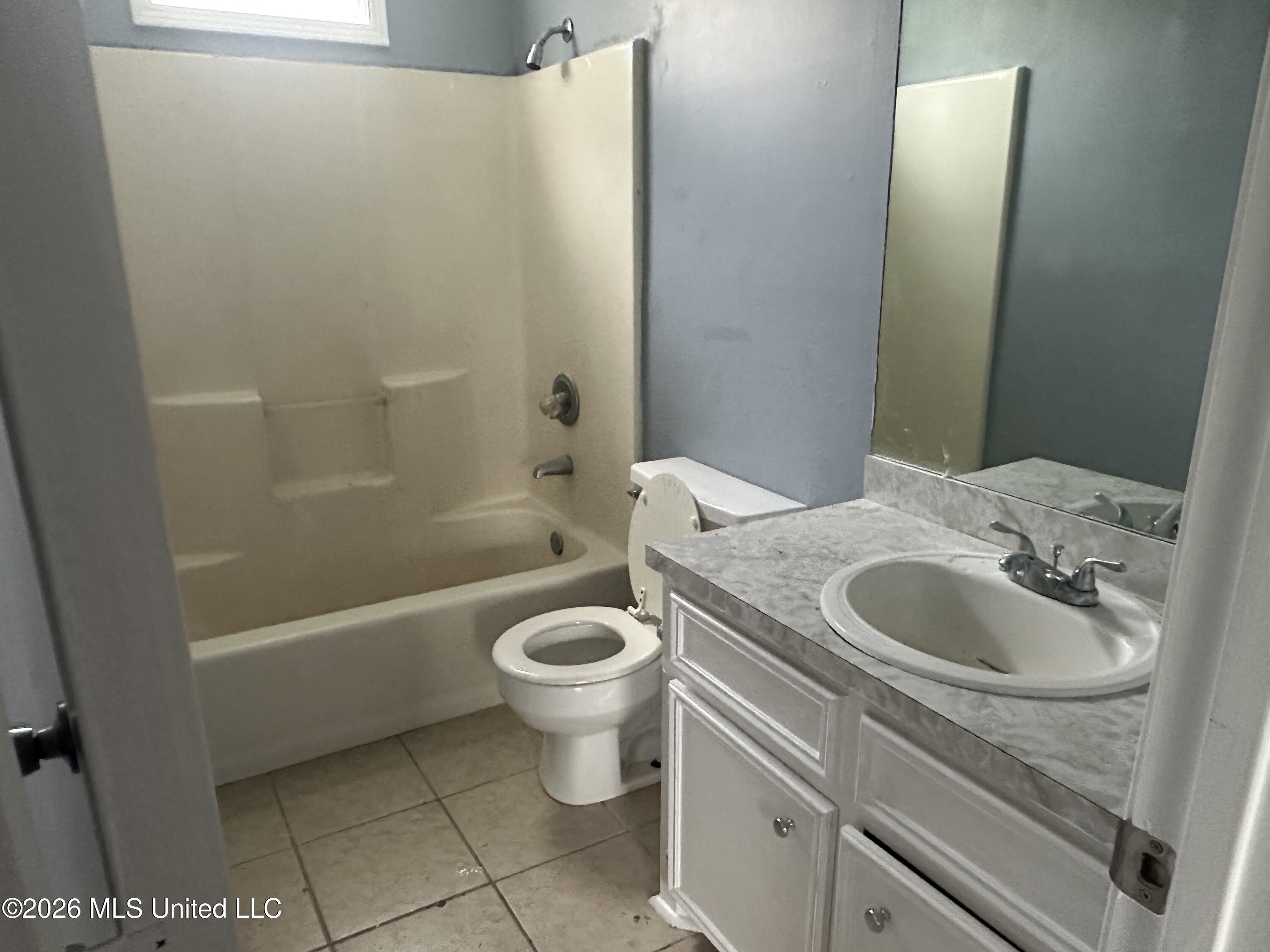 205 Woodbrook Cove Property Photo 14