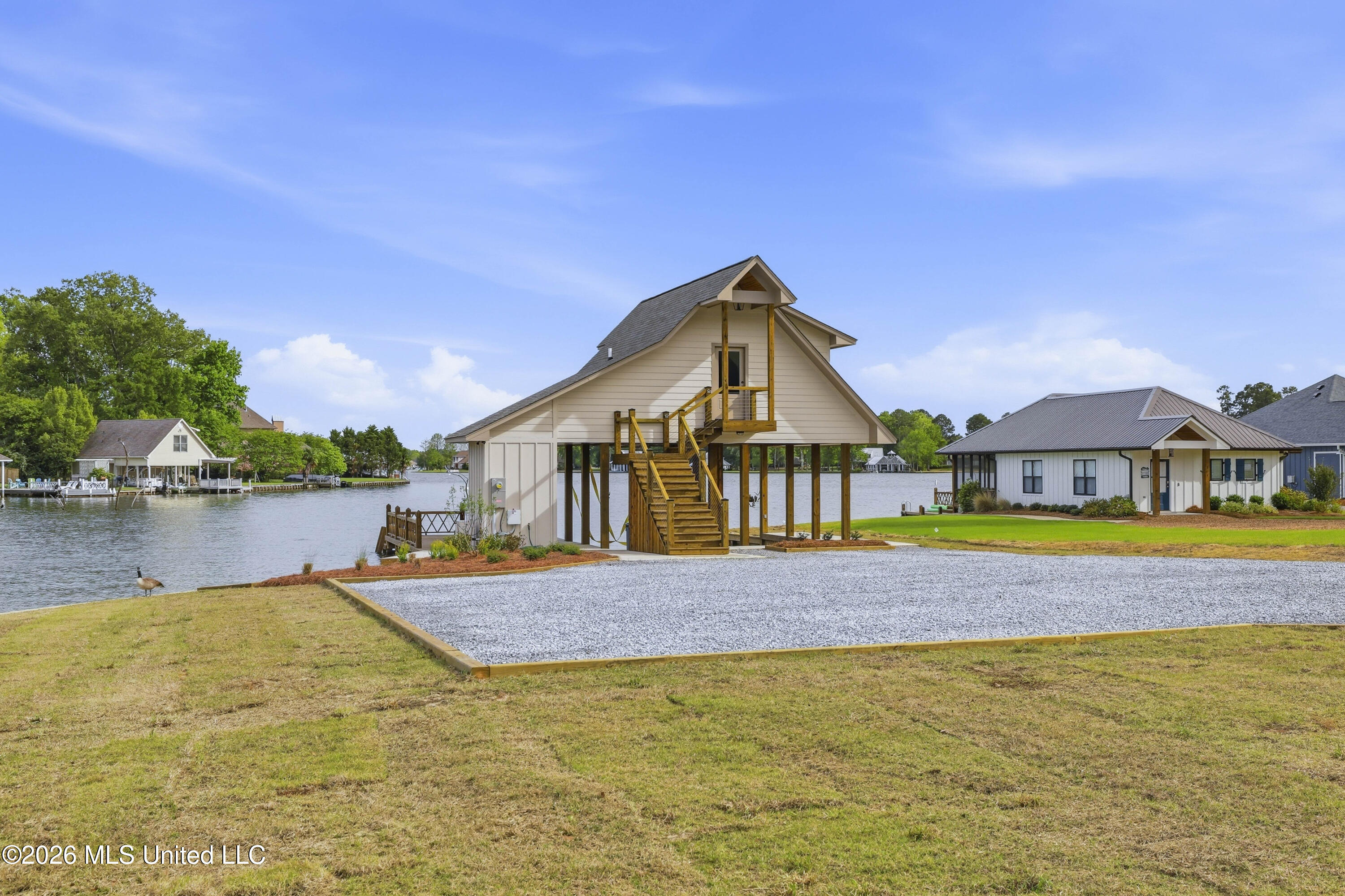 199 Harbor View Drive Property Photo 4