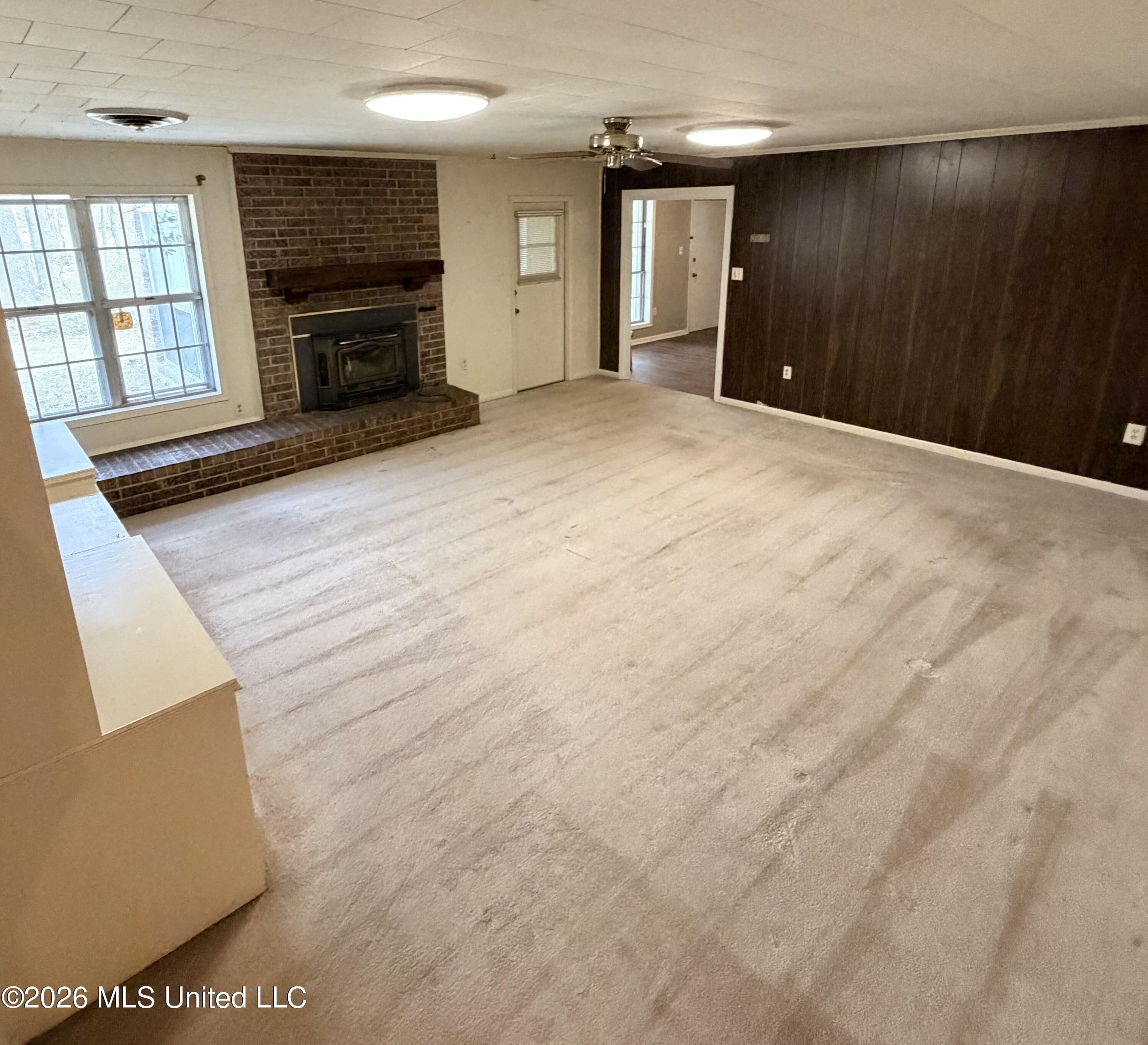 15 Greenfield Drive Property Photo 3