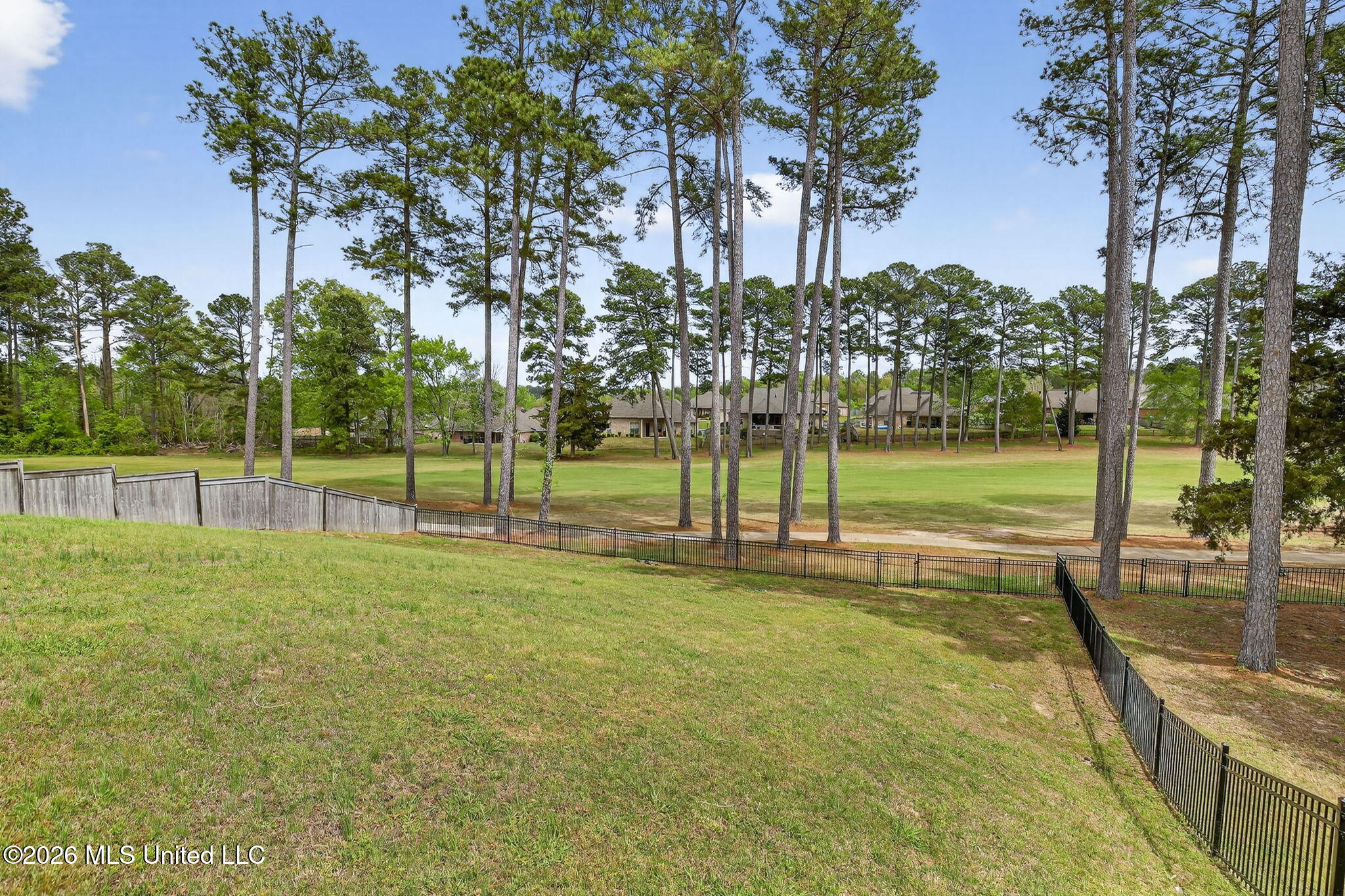 114 Willow Crest Circle Property Photo 46