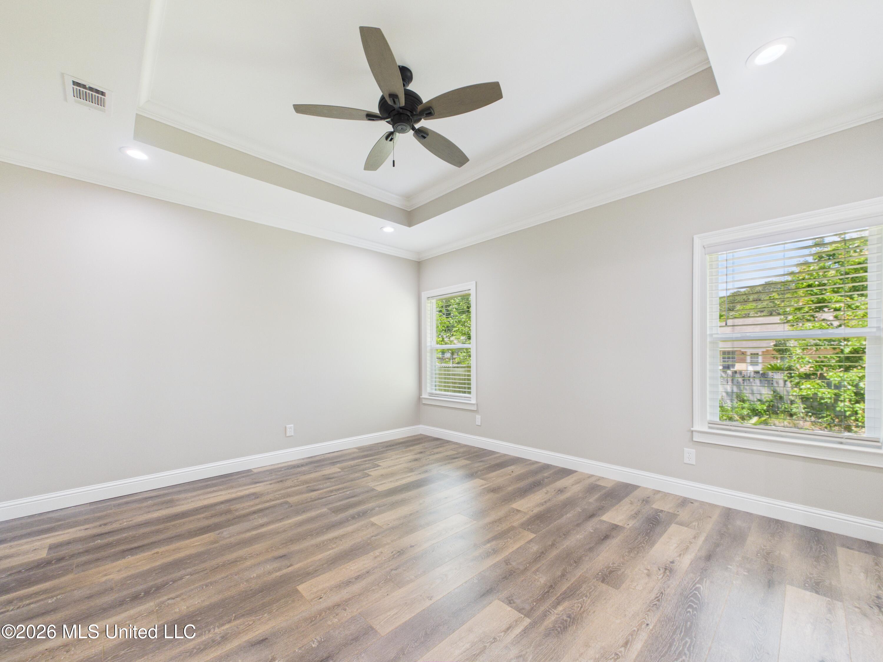 1925 Beachview Drive Property Photo 21