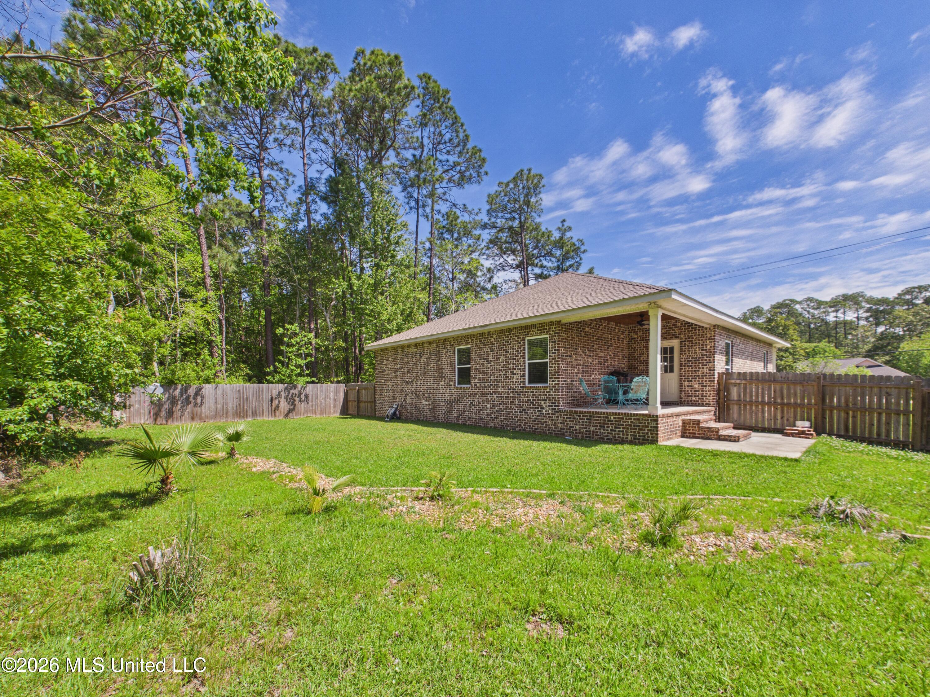 1925 Beachview Drive Property Photo 31