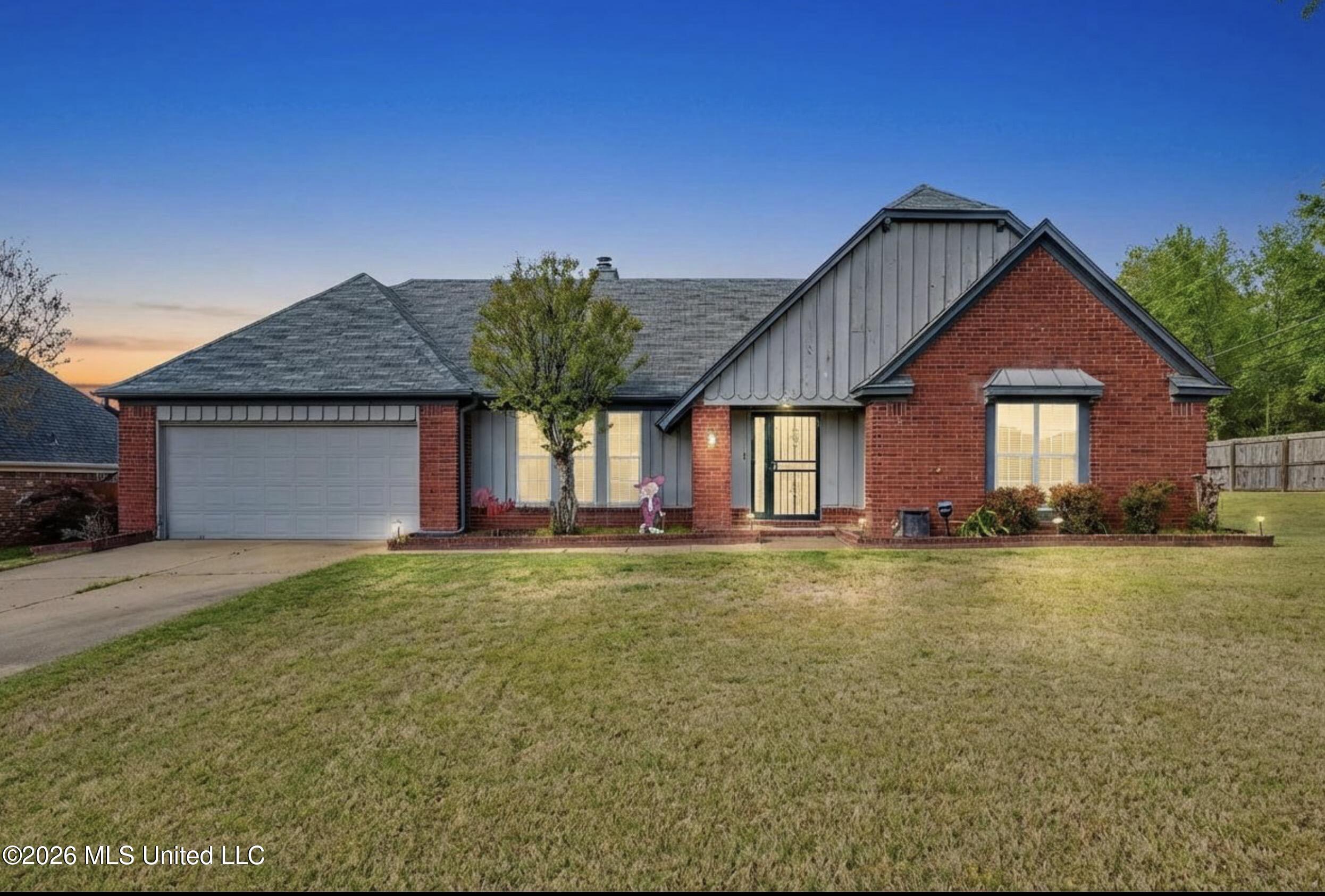 5120 Pear Drive Property Photo 2