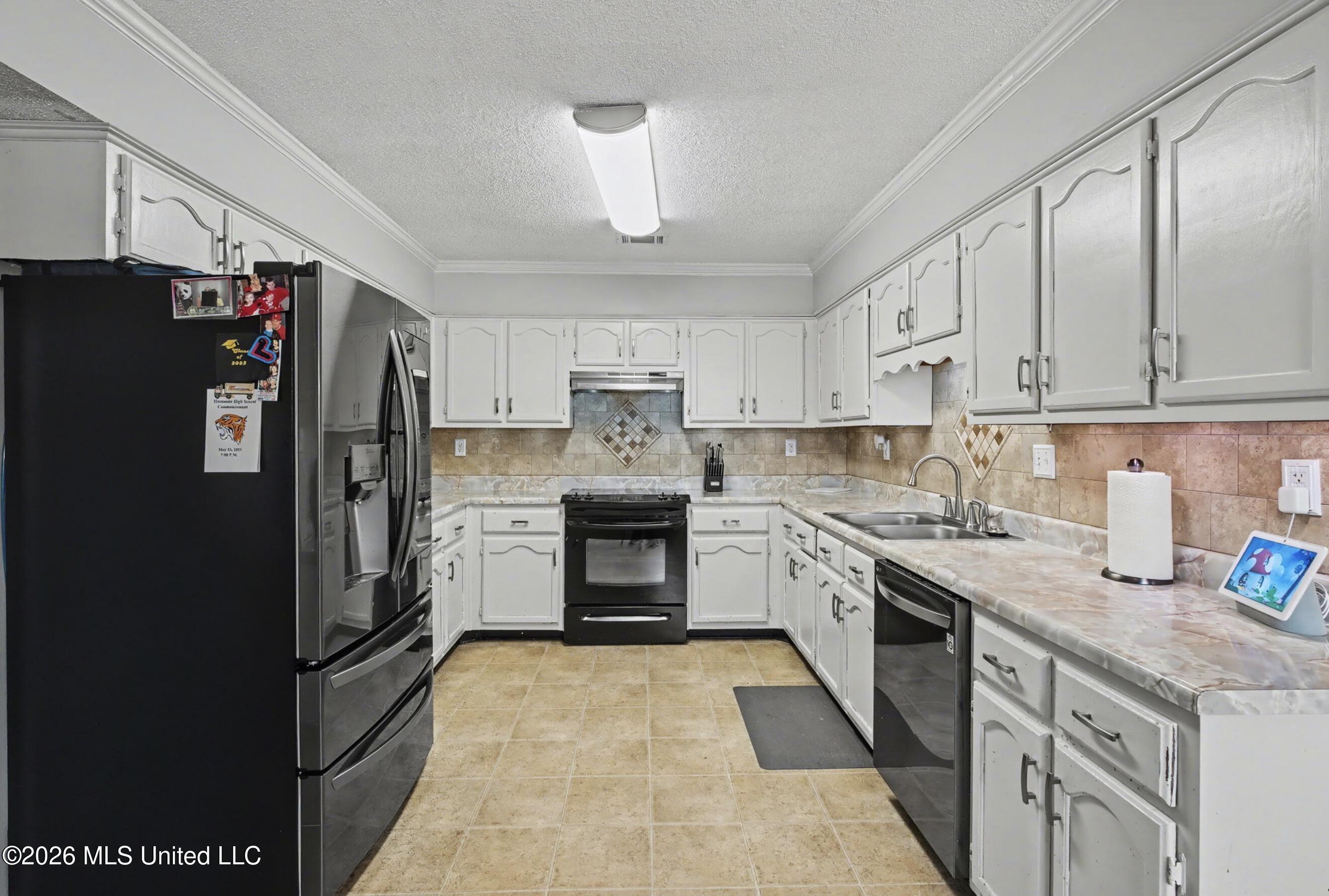 5120 Pear Drive Property Photo 9