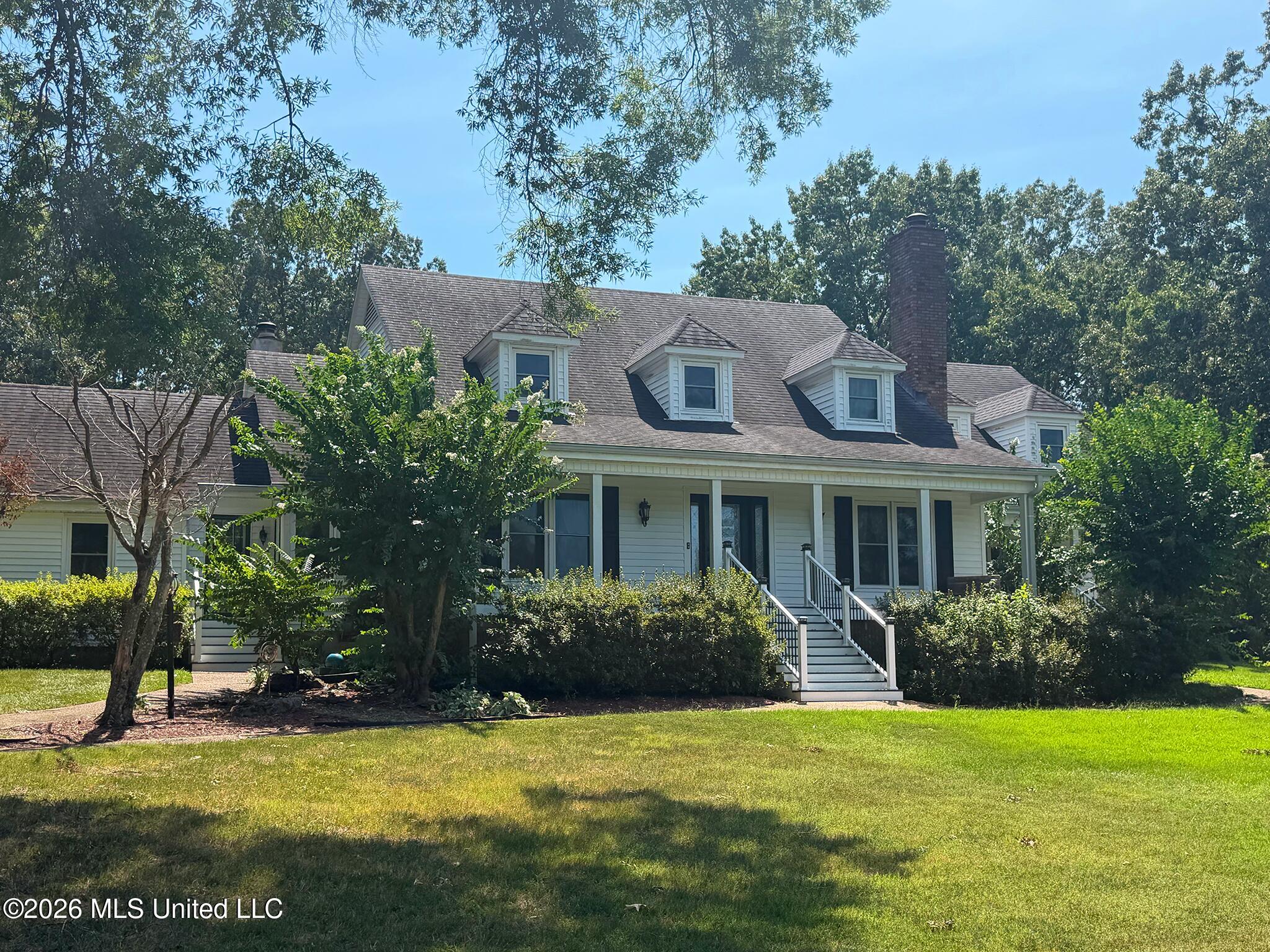 1765 Nottingham Drive Property Photo 1