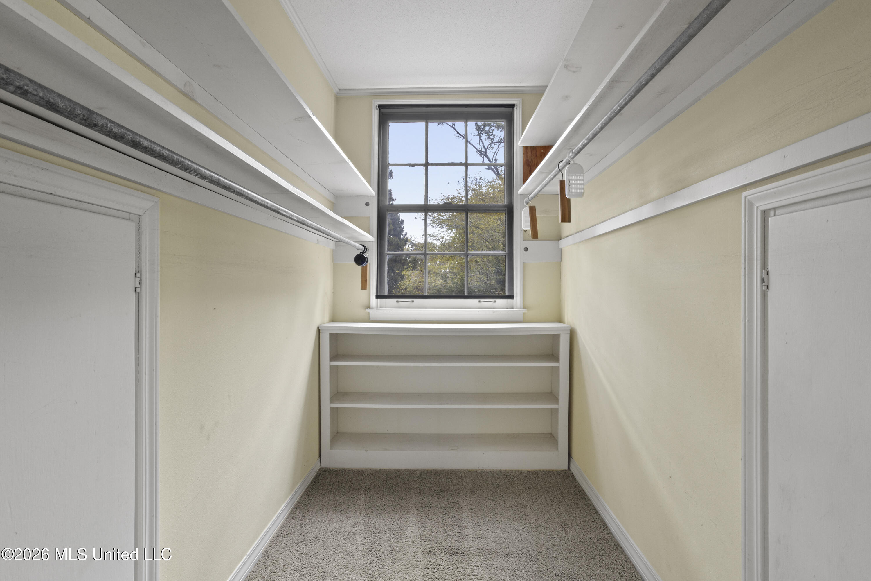 813 Harbor Lane Property Photo 38