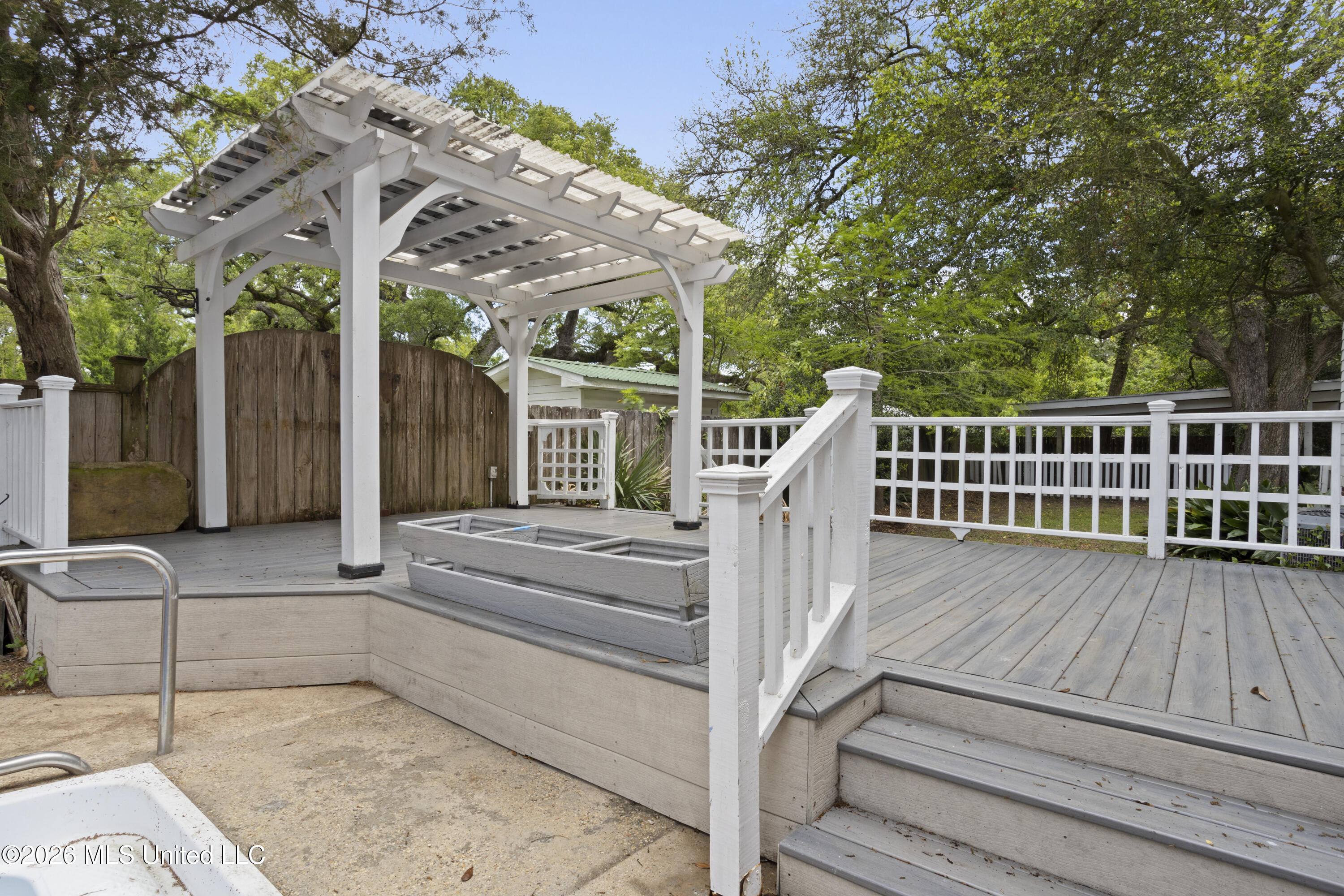 813 Harbor Lane Property Photo 47