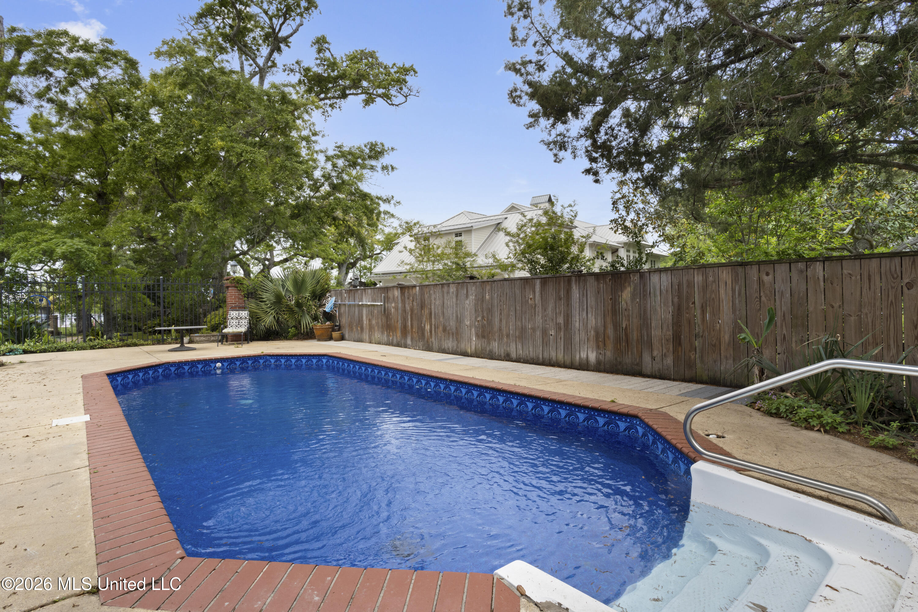813 Harbor Lane Property Photo 50