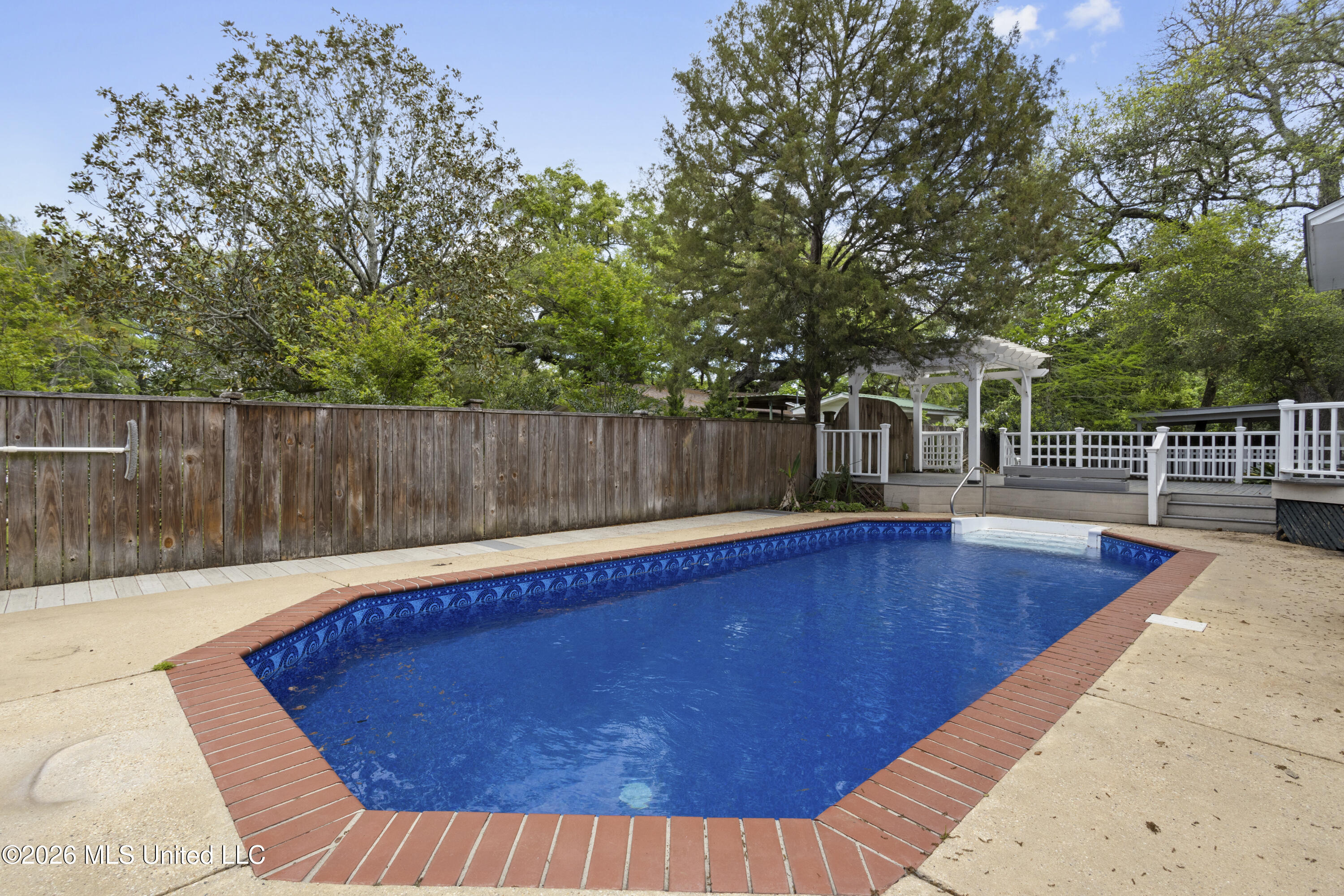 813 Harbor Lane Property Photo 51
