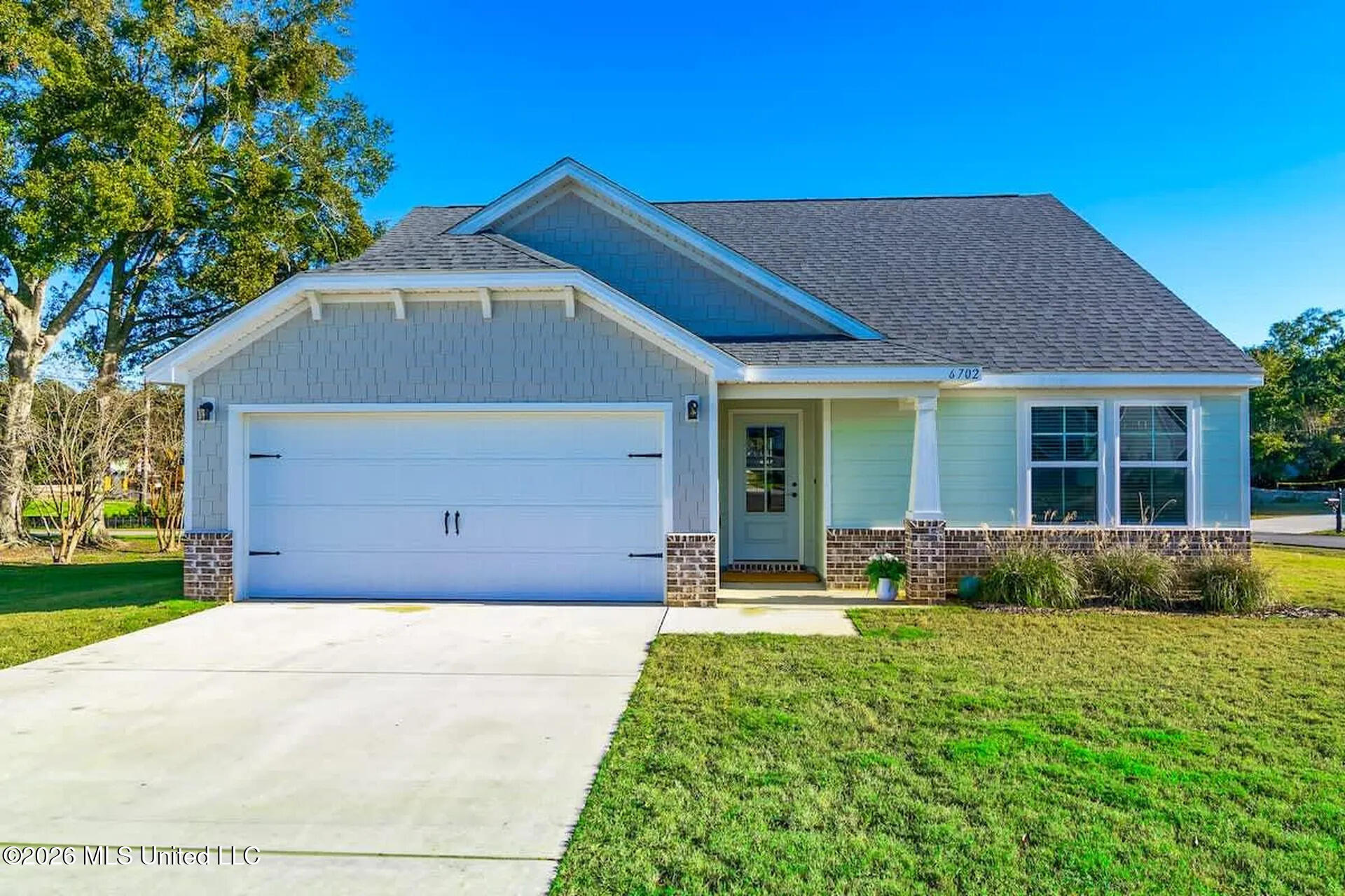 6702 Afton Cove Property Photo 1