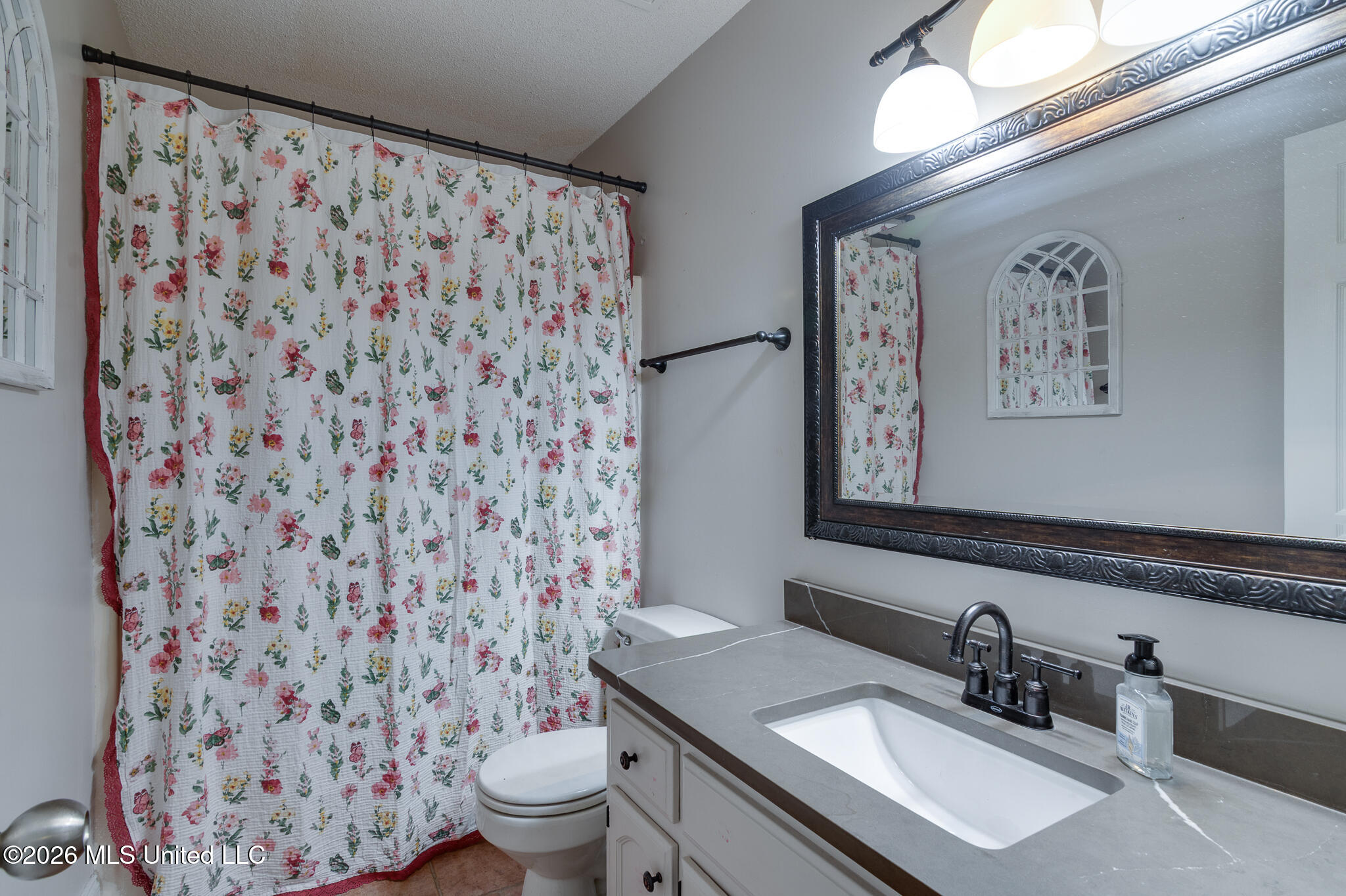 4586 Hillsdale Drive Property Photo 28