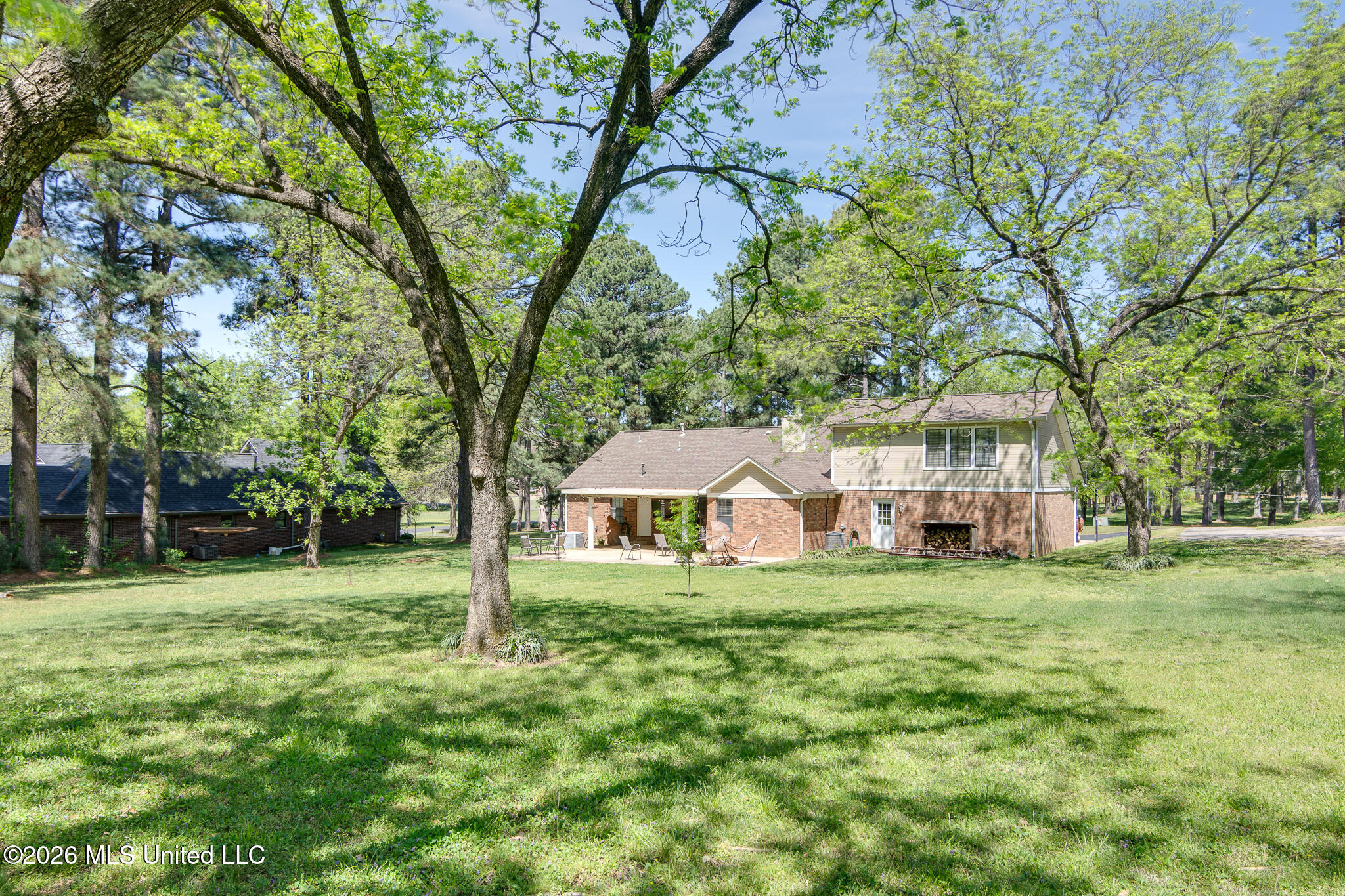 4586 Hillsdale Drive Property Photo 45
