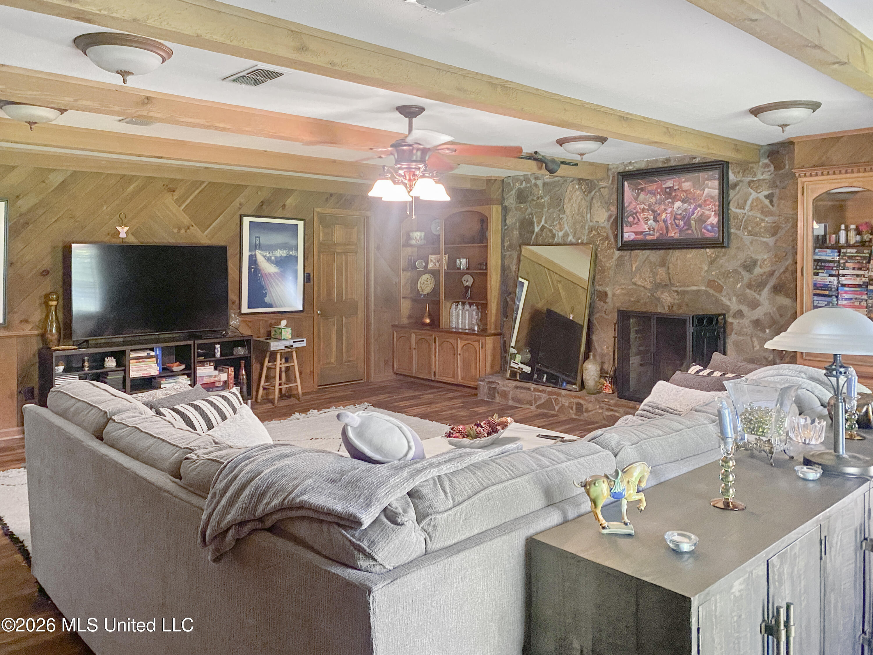 4835 Upper Glading Road Property Photo 11
