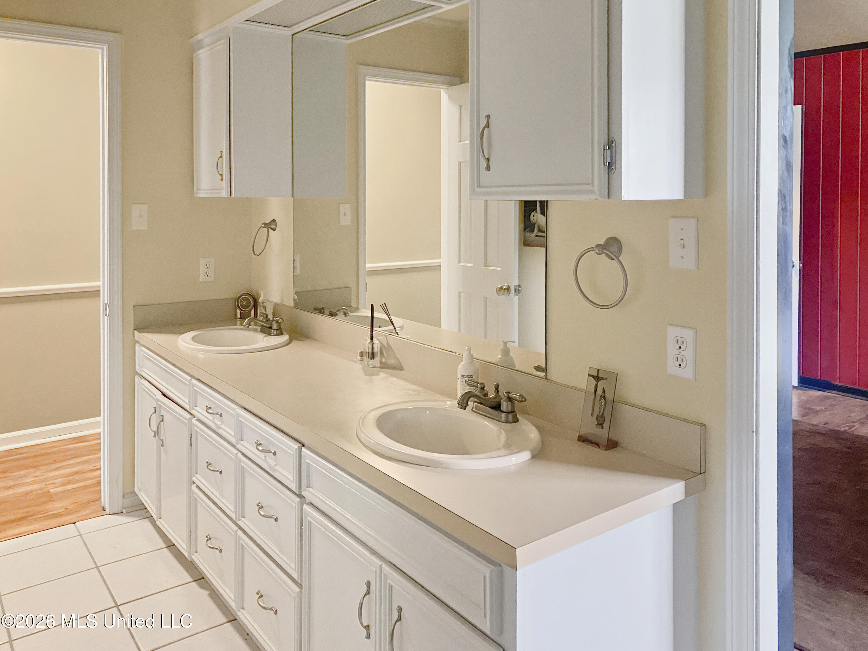 4835 Upper Glading Road Property Photo 17