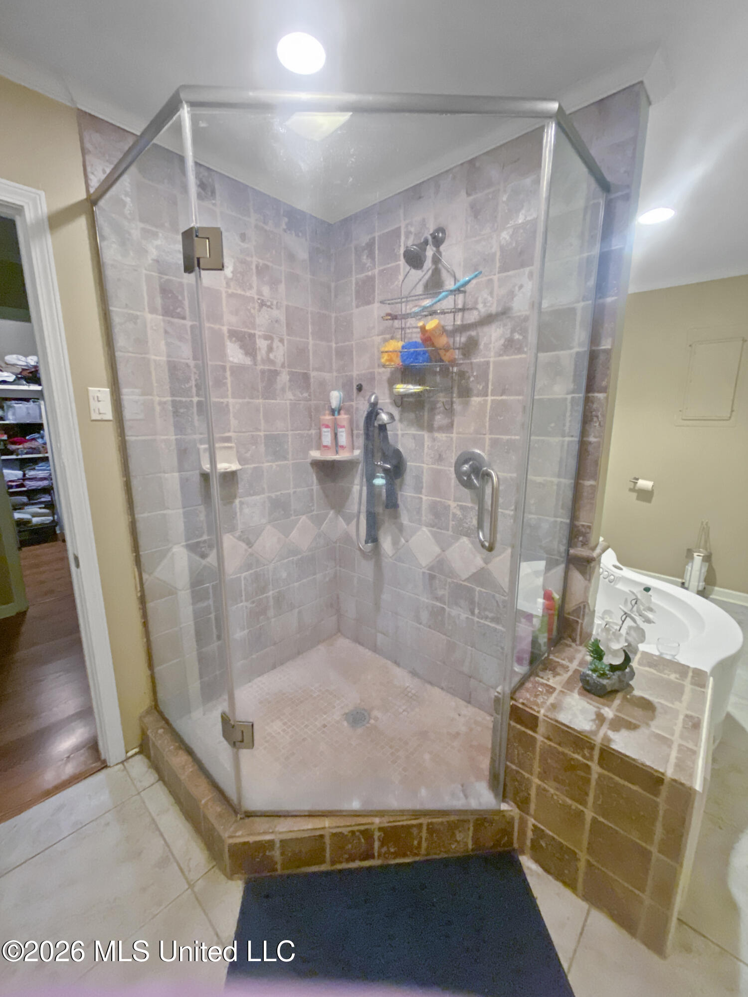 4835 Upper Glading Road Property Photo 25