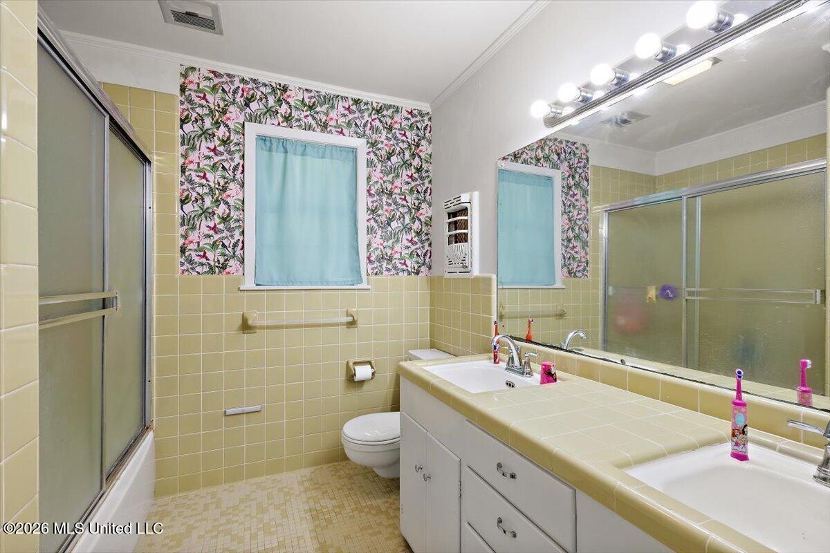 922 Belle Air Circle Property Photo 11