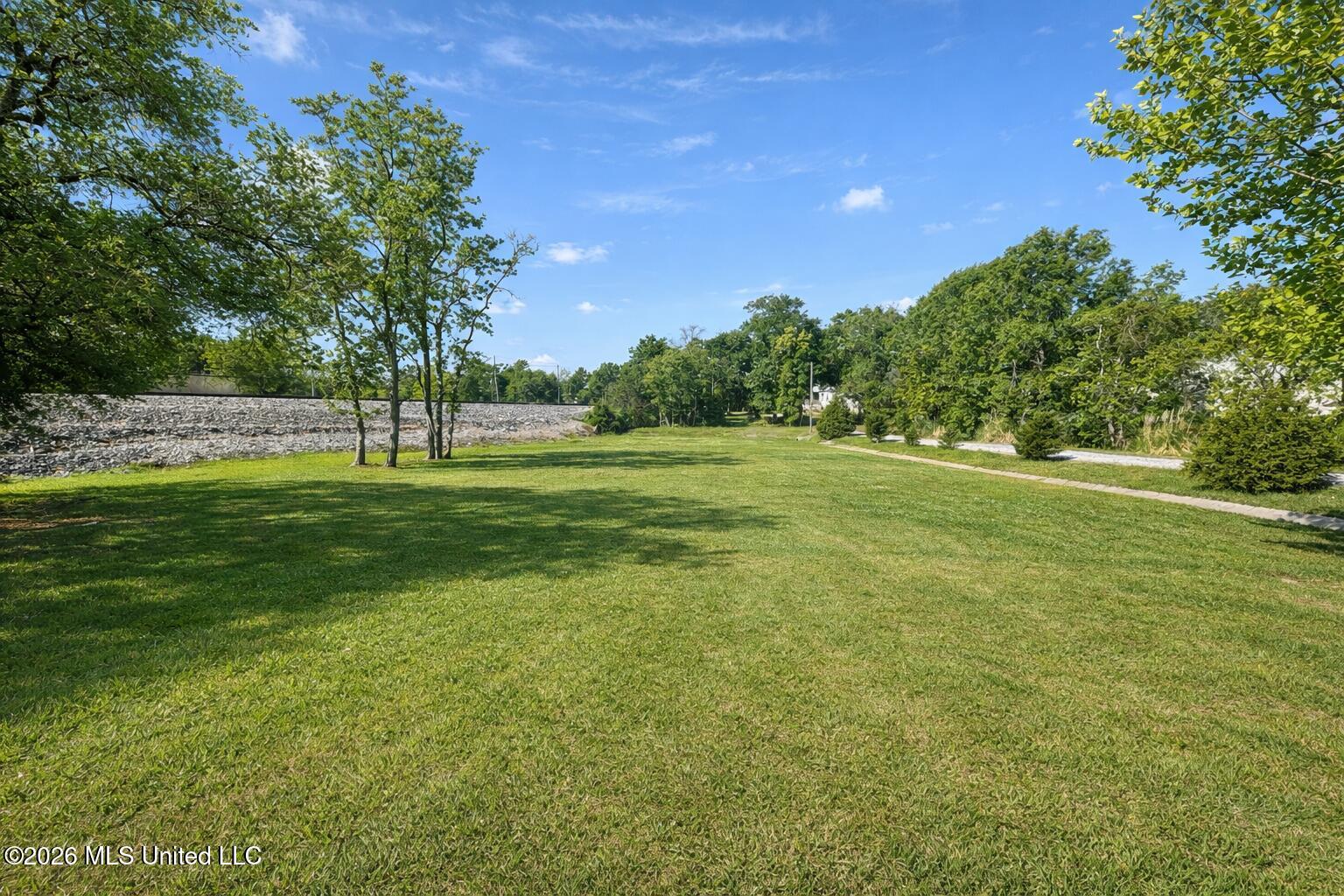 401 Nicholson Avenue Property Photo 1